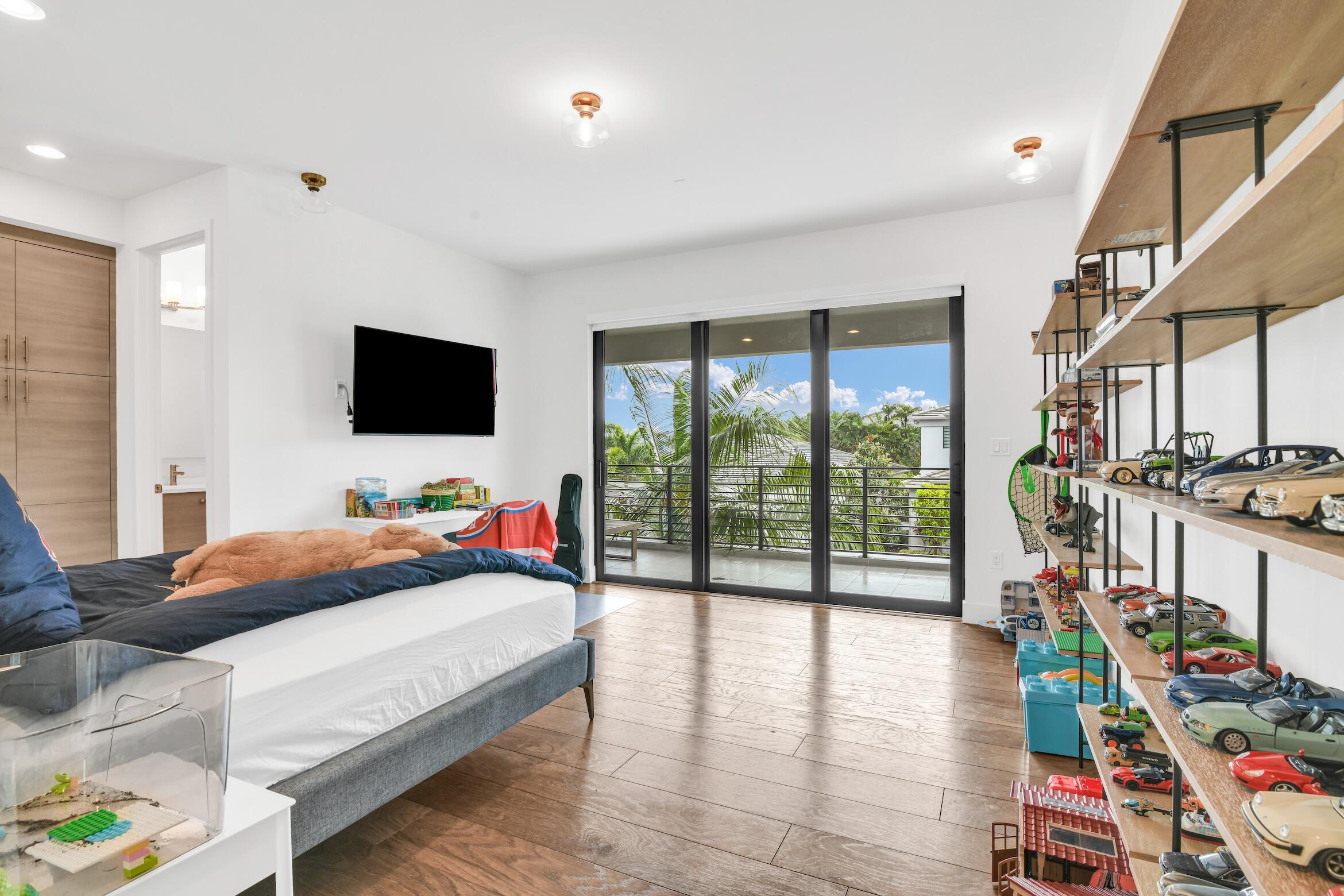 8567 Dream Falls, Boca Raton FL 33496