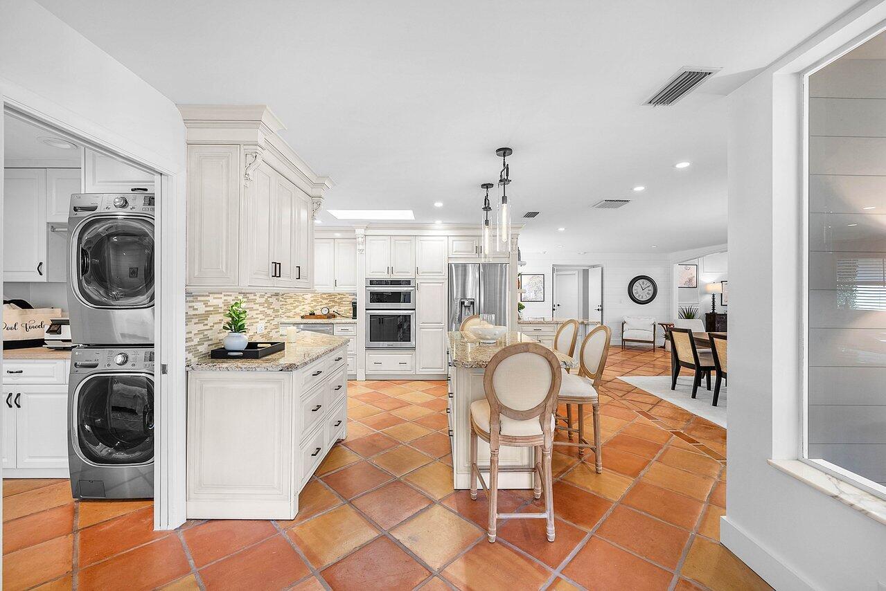 18 Bristol, Boynton Beach FL 33436