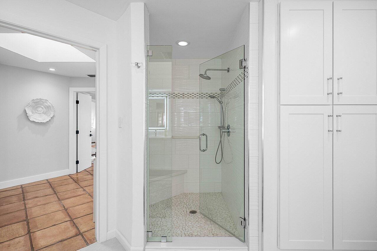 18 Bristol, Boynton Beach FL 33436