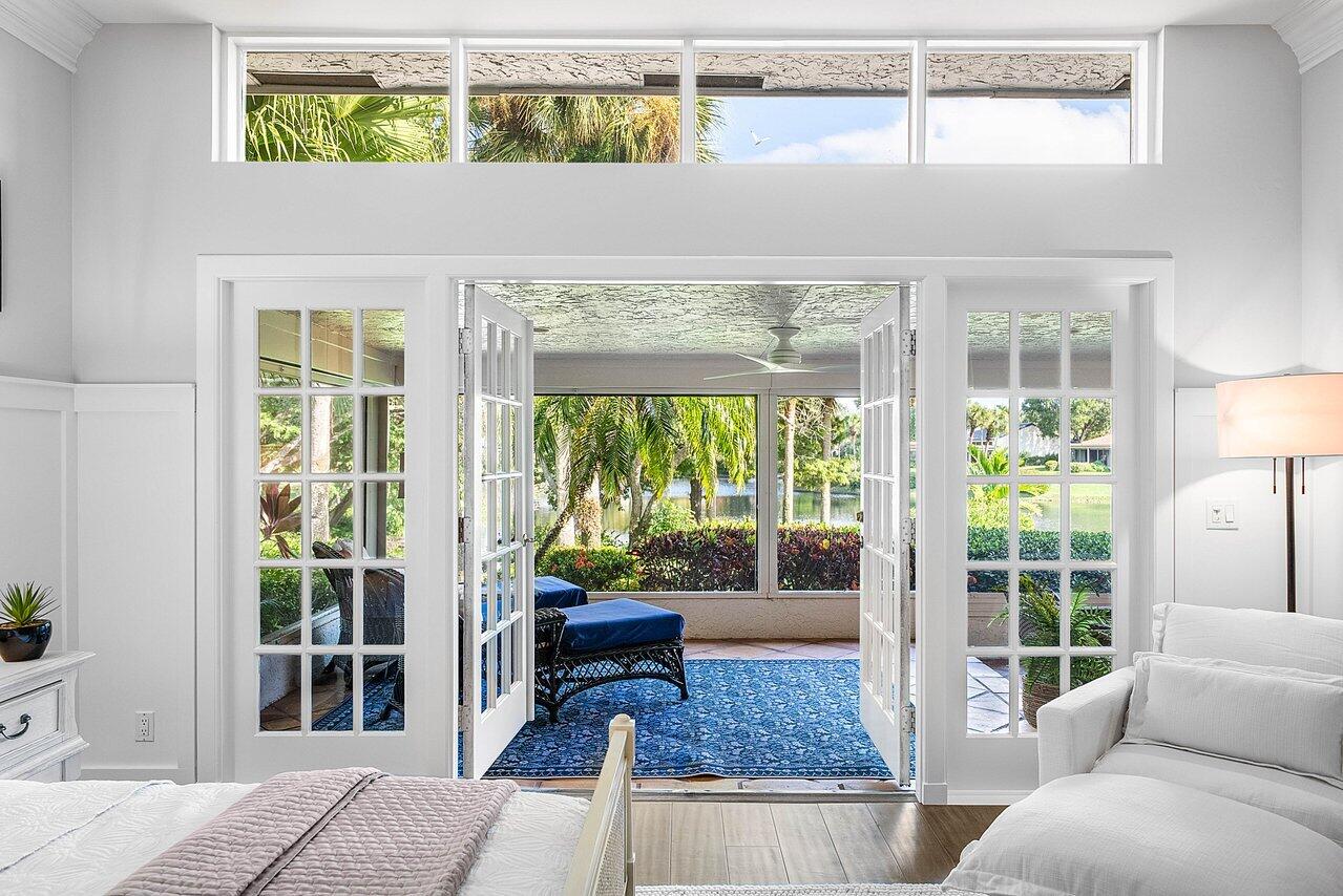 18 Bristol, Boynton Beach FL 33436