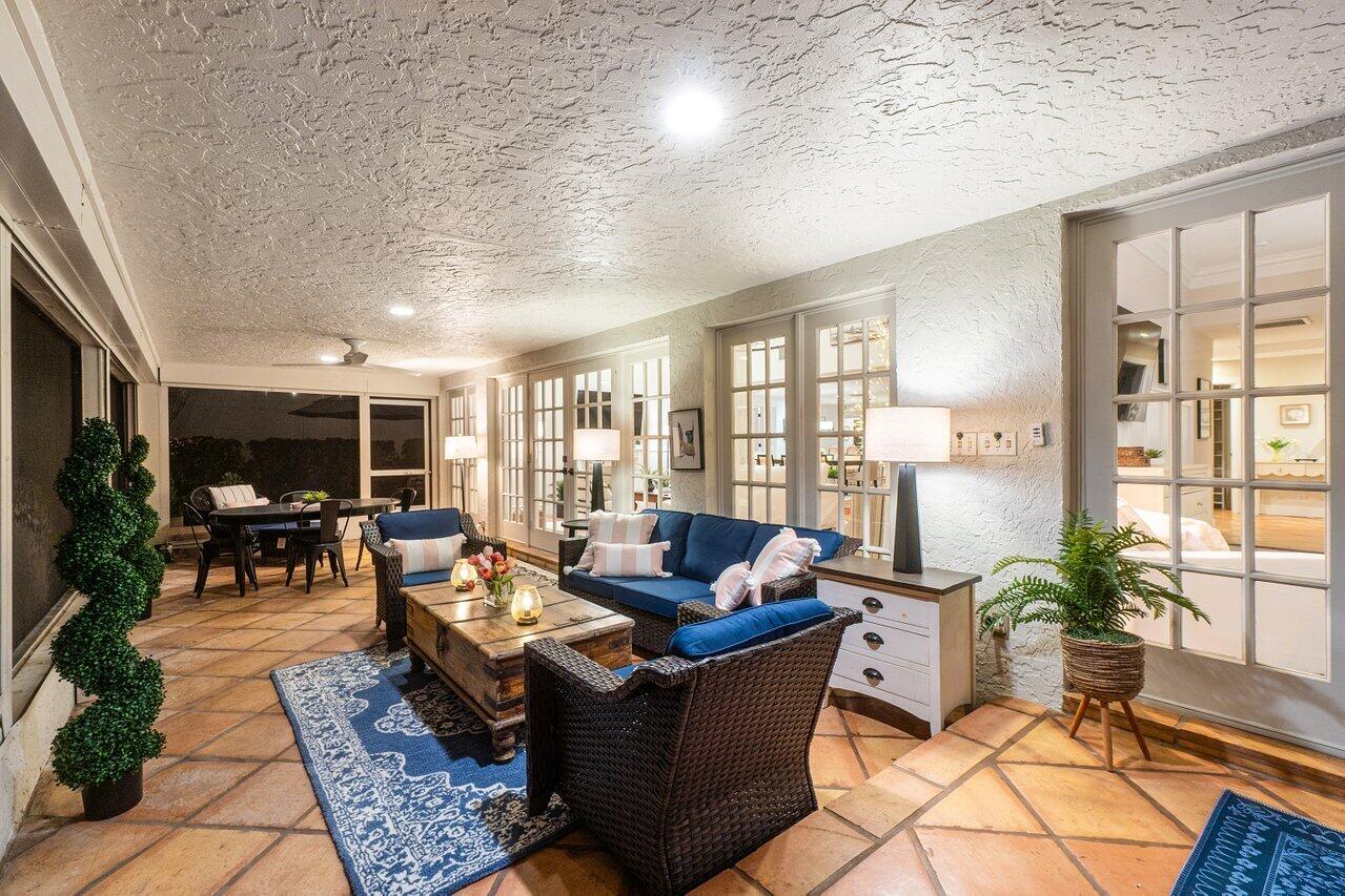 18 Bristol, Boynton Beach FL 33436