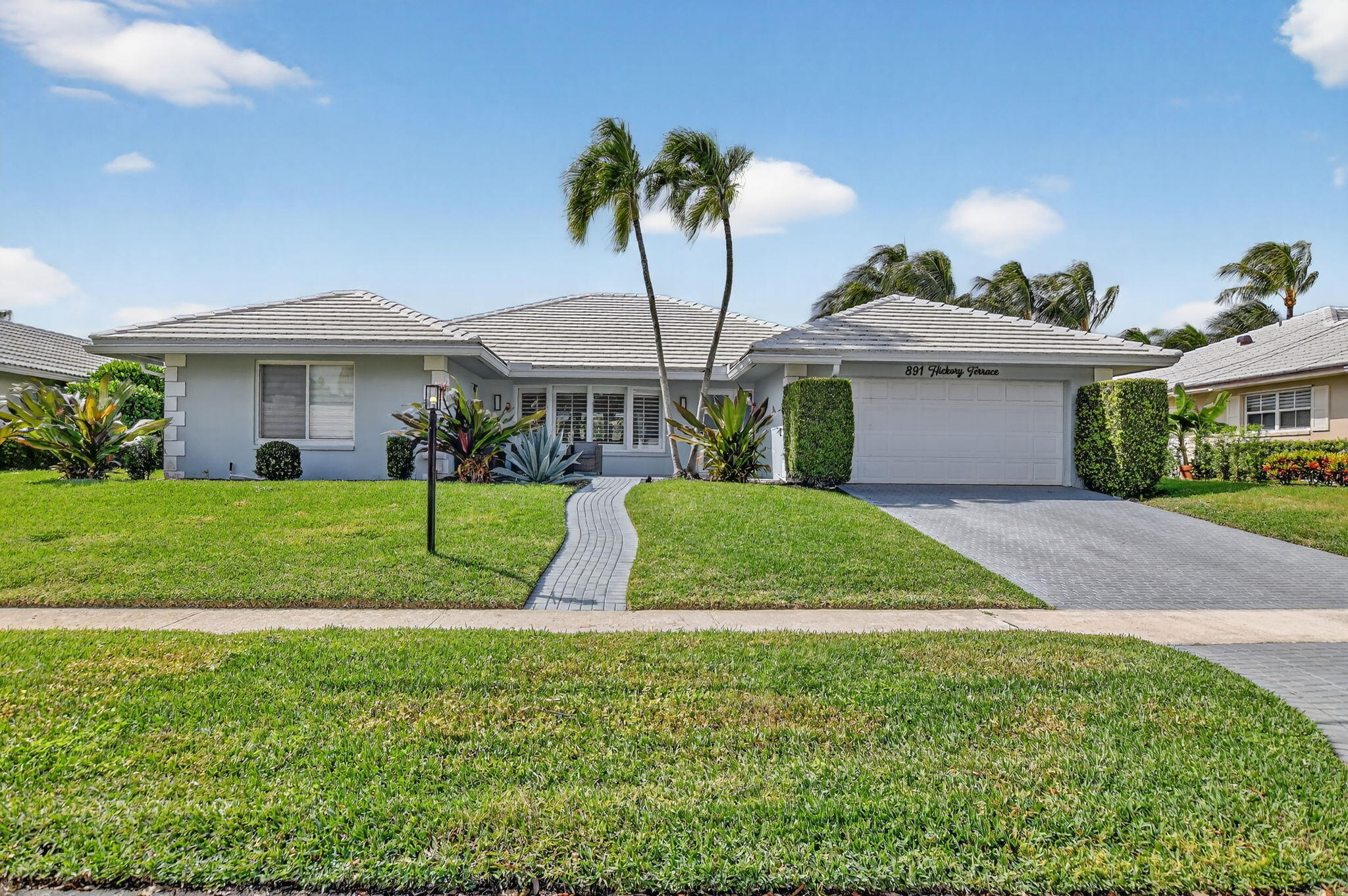 891 Hickory, Boca Raton FL 33486