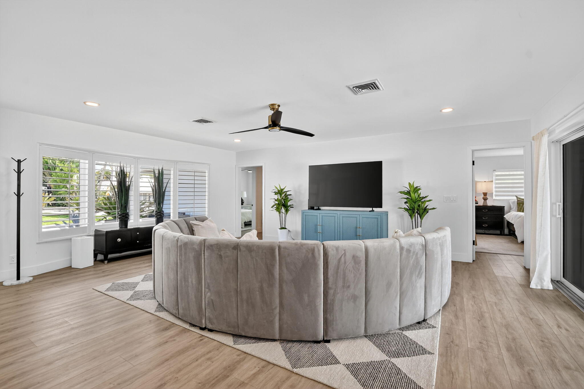 891 Hickory, Boca Raton FL 33486