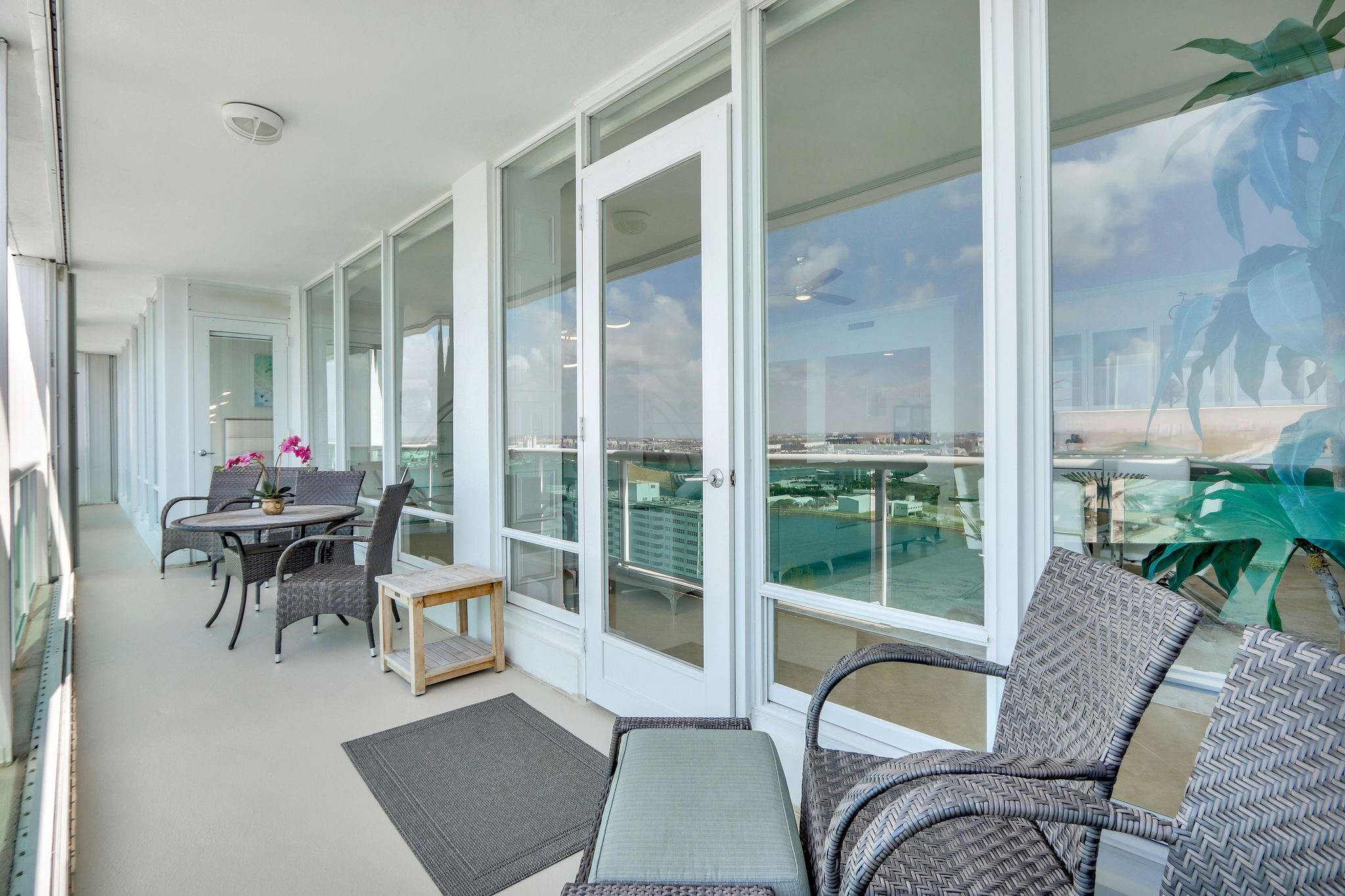 2100 S Ocean #2508, Fort Lauderdale FL 33316