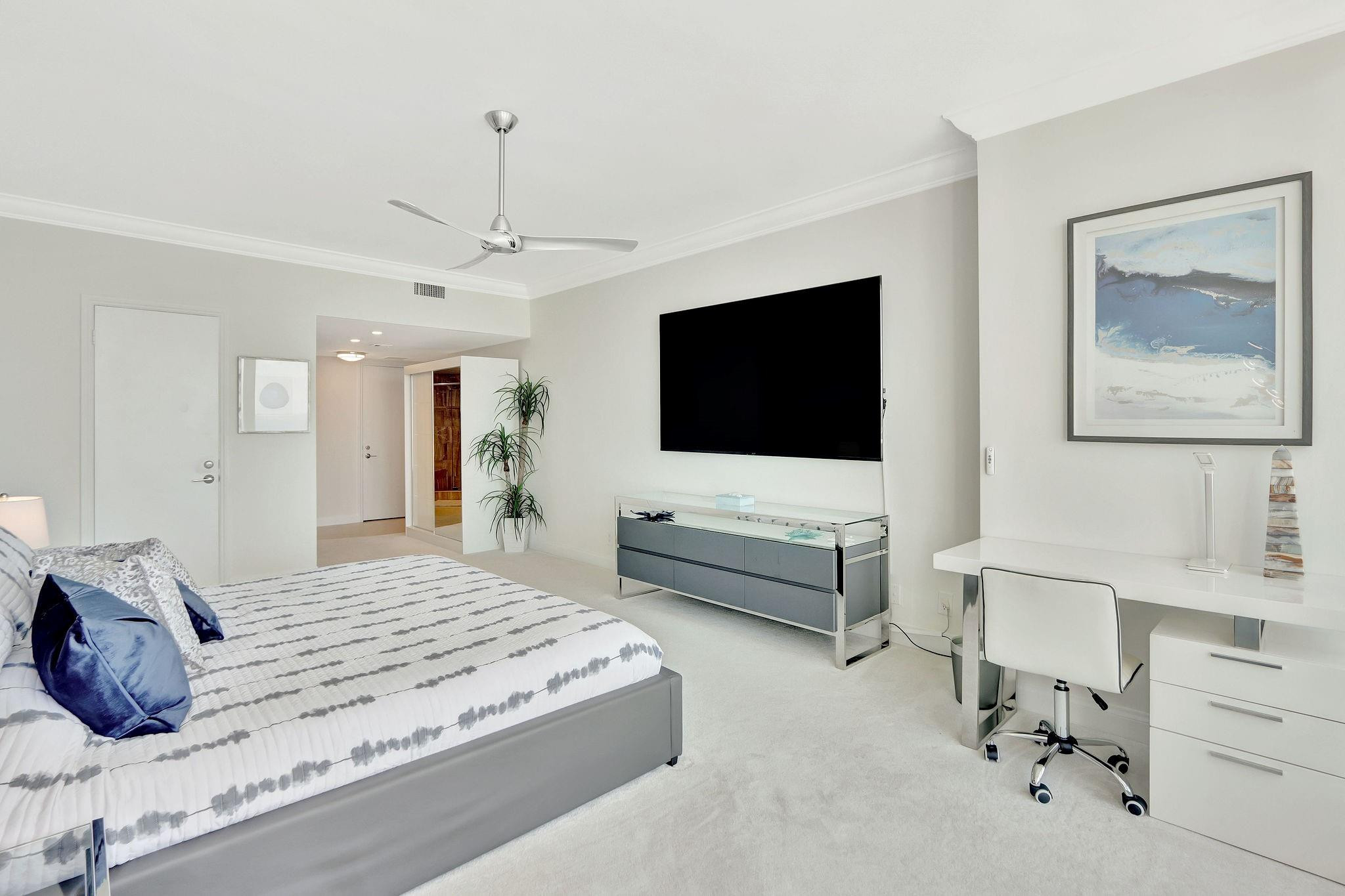 2100 S Ocean #2508, Fort Lauderdale FL 33316