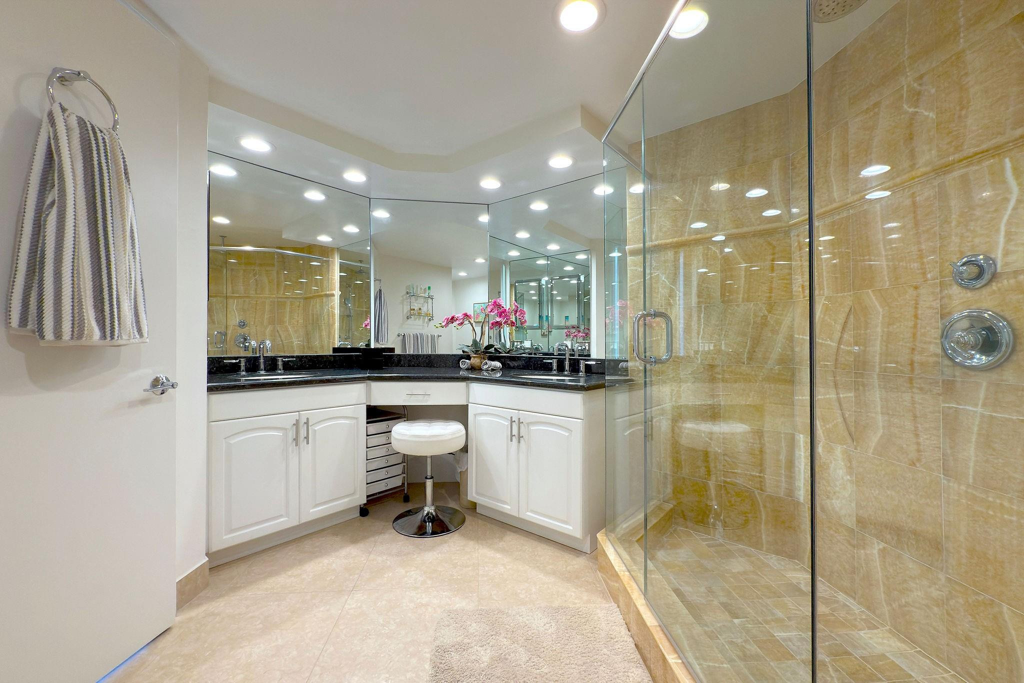 2100 S Ocean #2508, Fort Lauderdale FL 33316