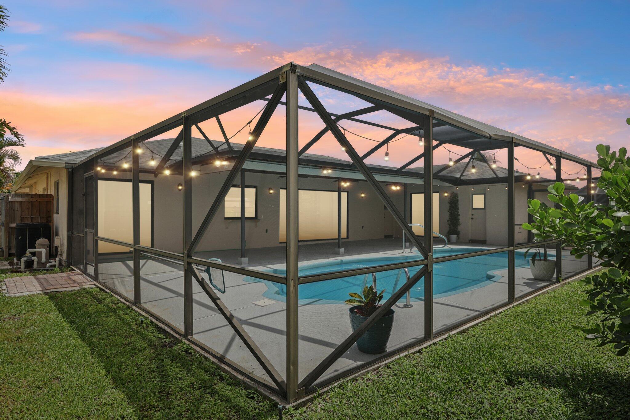 17679 Woodview, Boca Raton FL 33487
