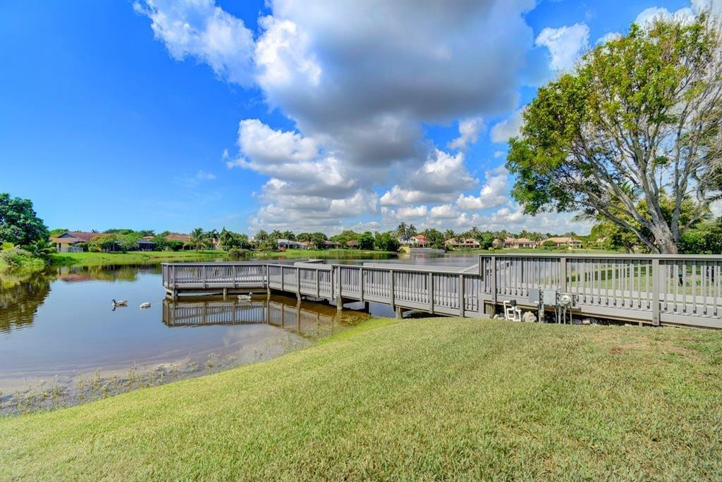 17679 Woodview, Boca Raton FL 33487
