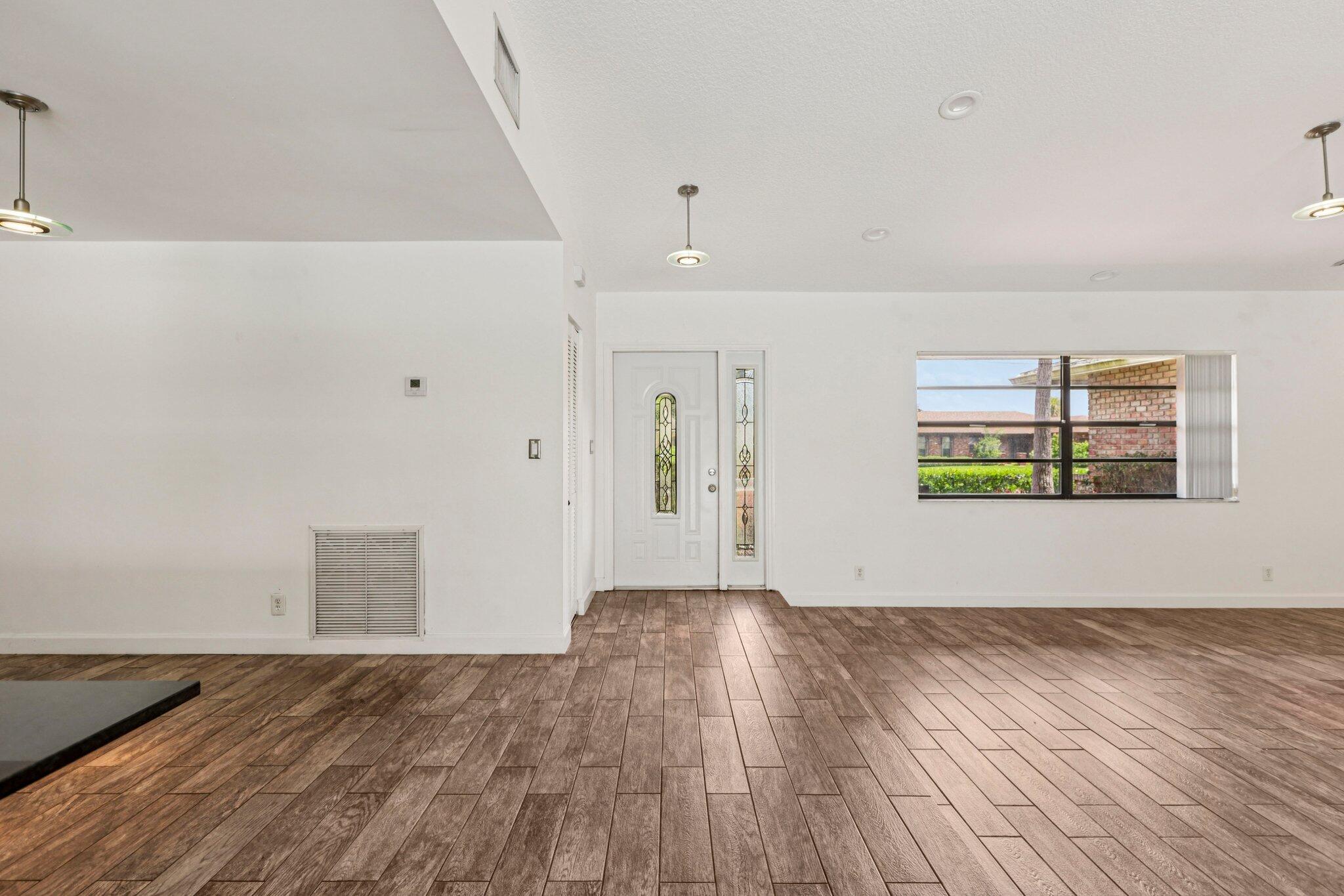 17679 Woodview, Boca Raton FL 33487