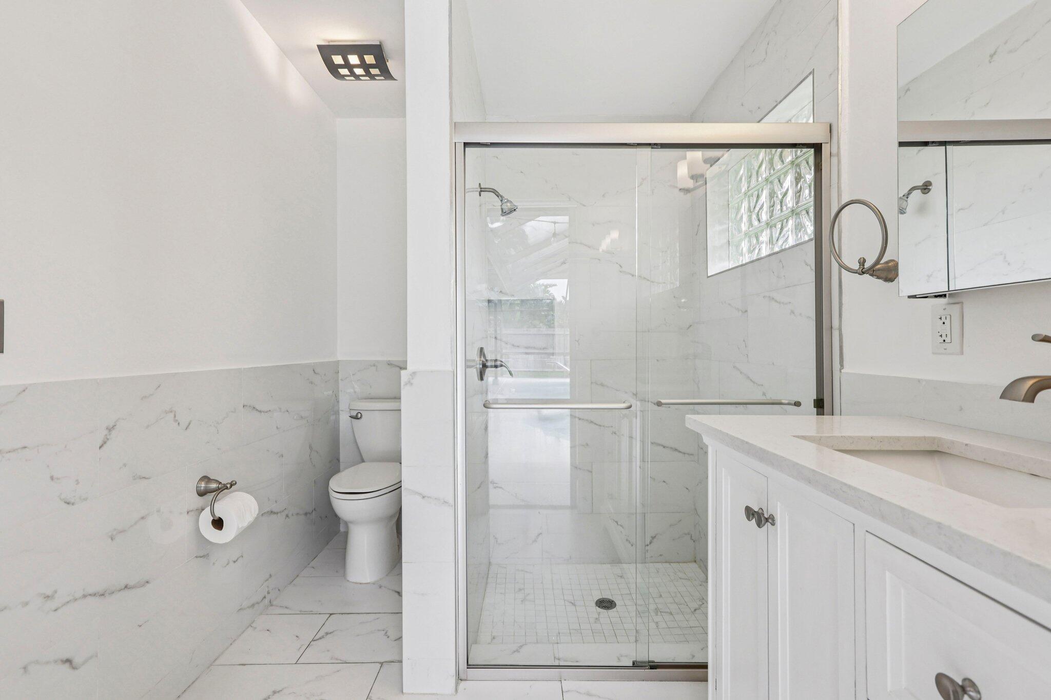 17679 Woodview, Boca Raton FL 33487