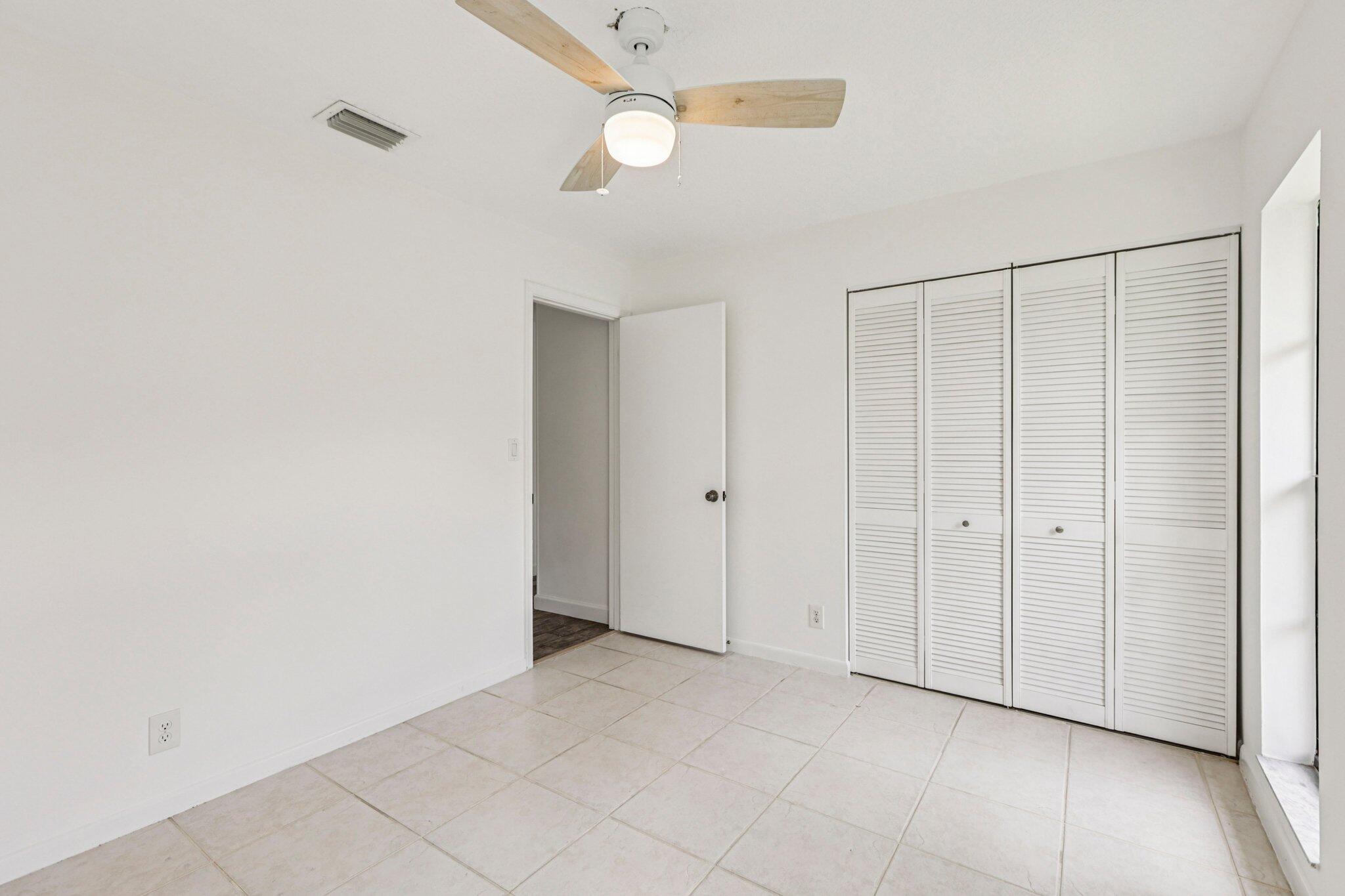 17679 Woodview, Boca Raton FL 33487