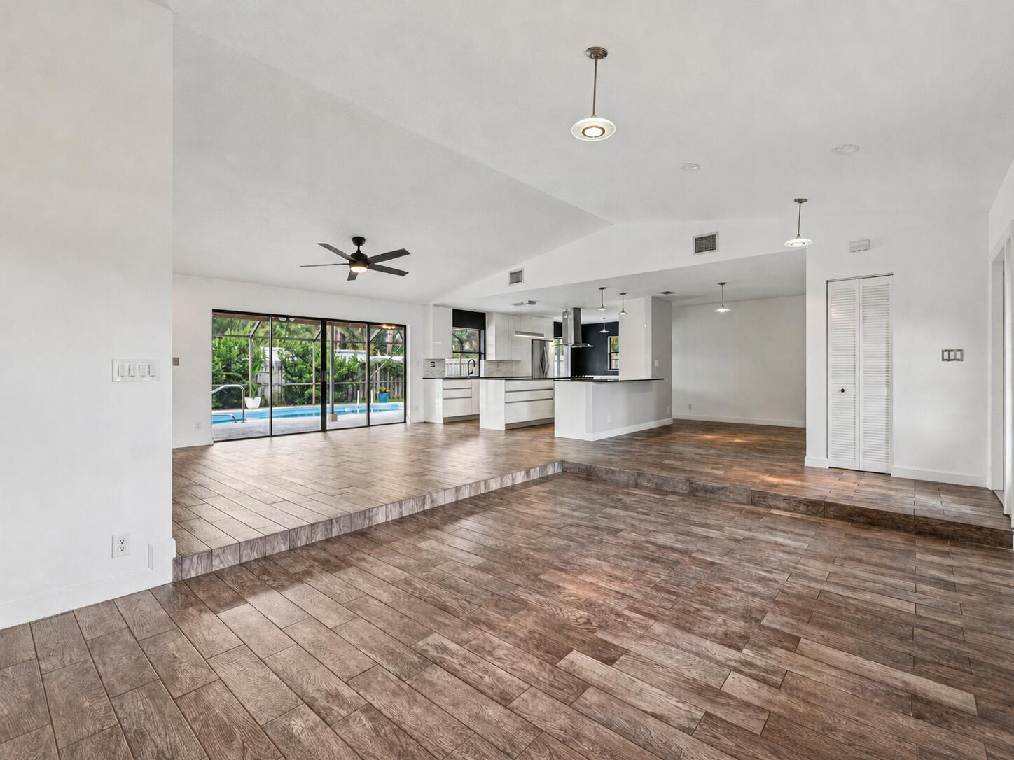 17679 Woodview, Boca Raton FL 33487