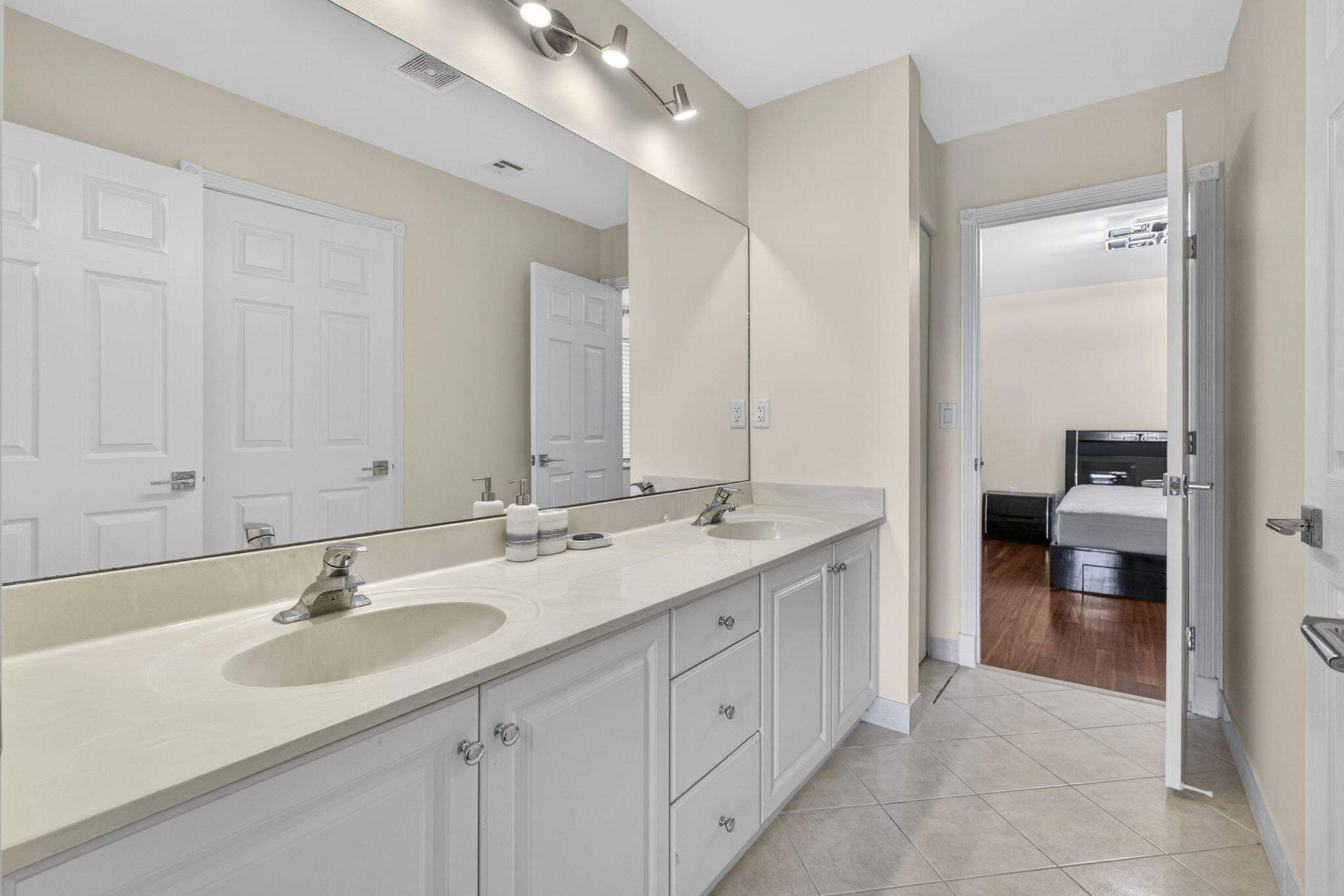 1724 Annandale, Royal Palm Beach FL 33411