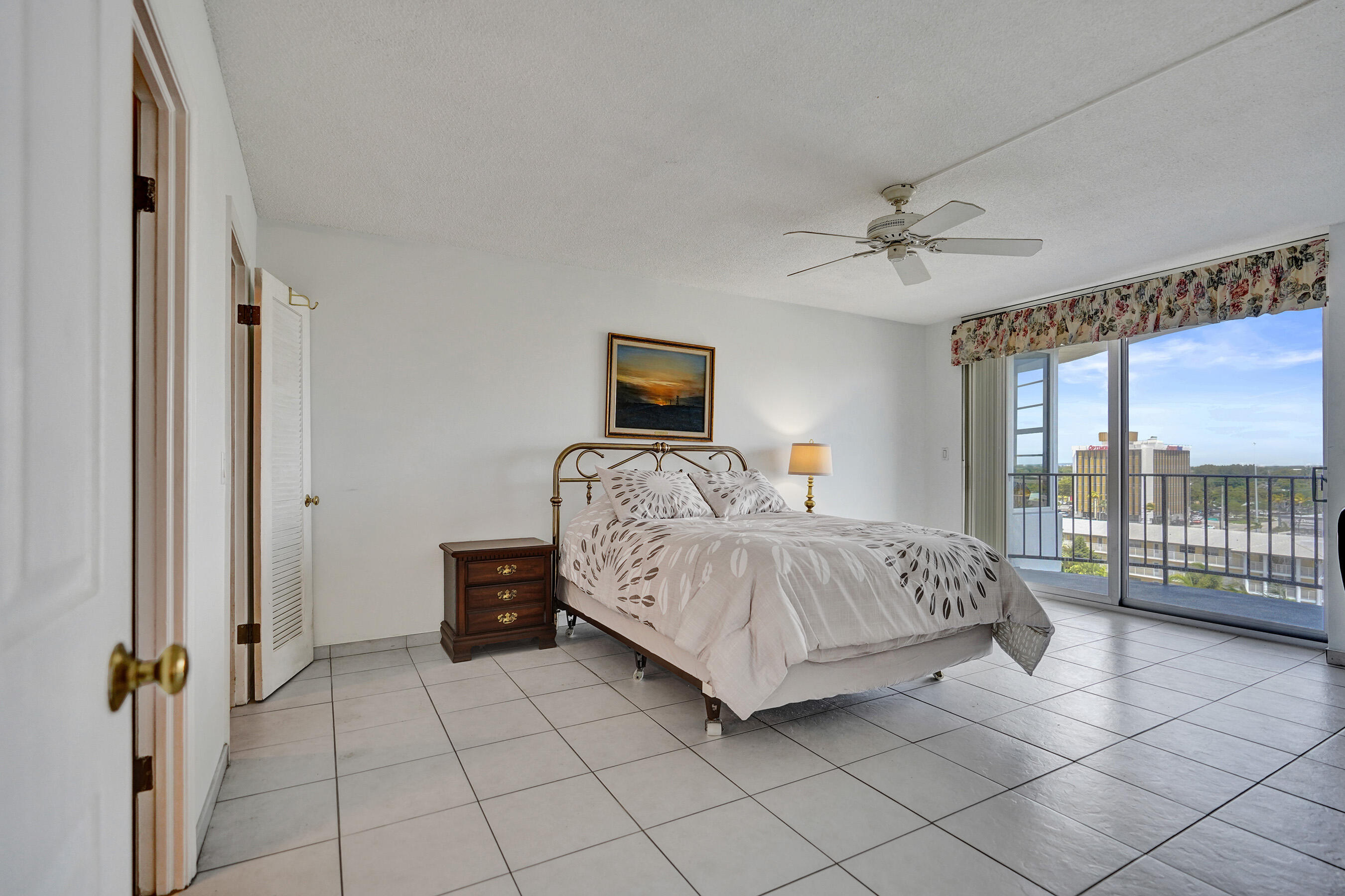 3051 NE 48th #702, Fort Lauderdale FL 33308