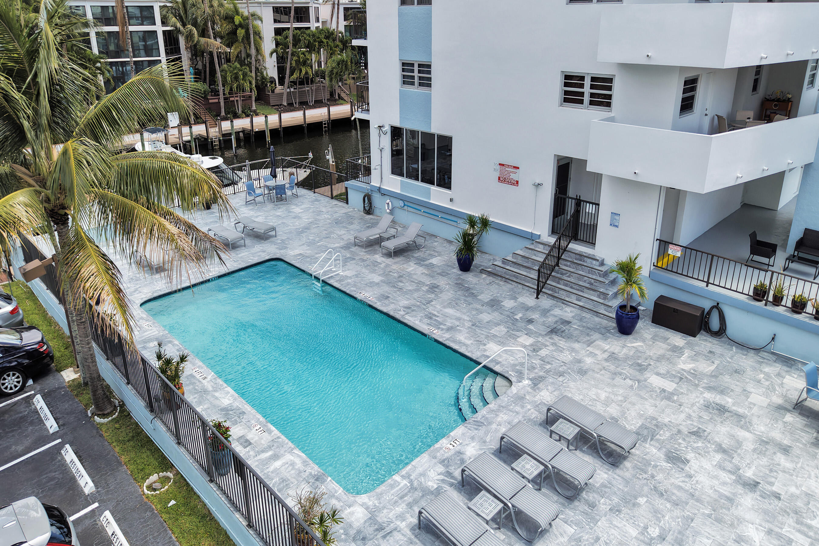 3051 NE 48th #702, Fort Lauderdale FL 33308