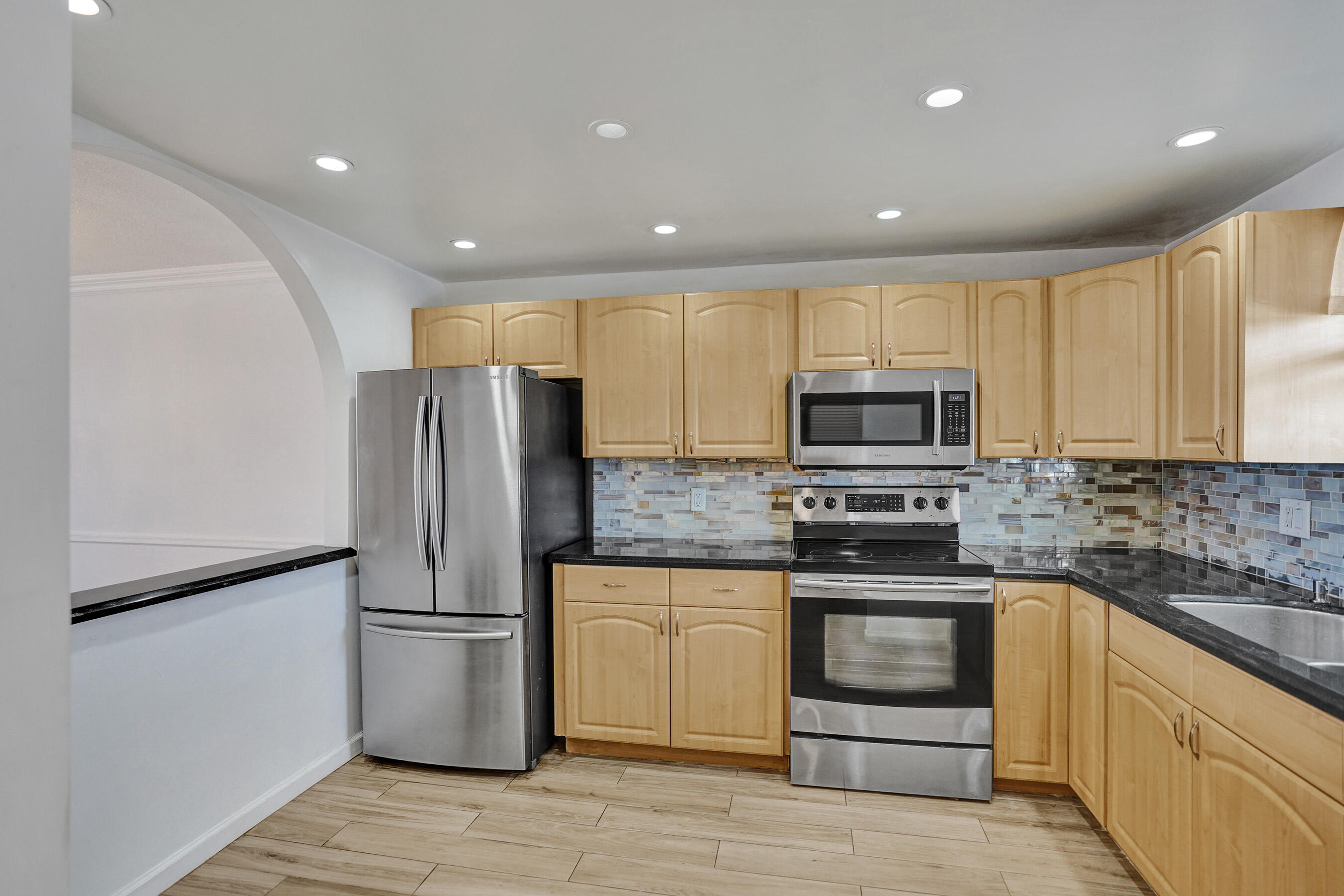 3051 NE 48th #702, Fort Lauderdale FL 33308