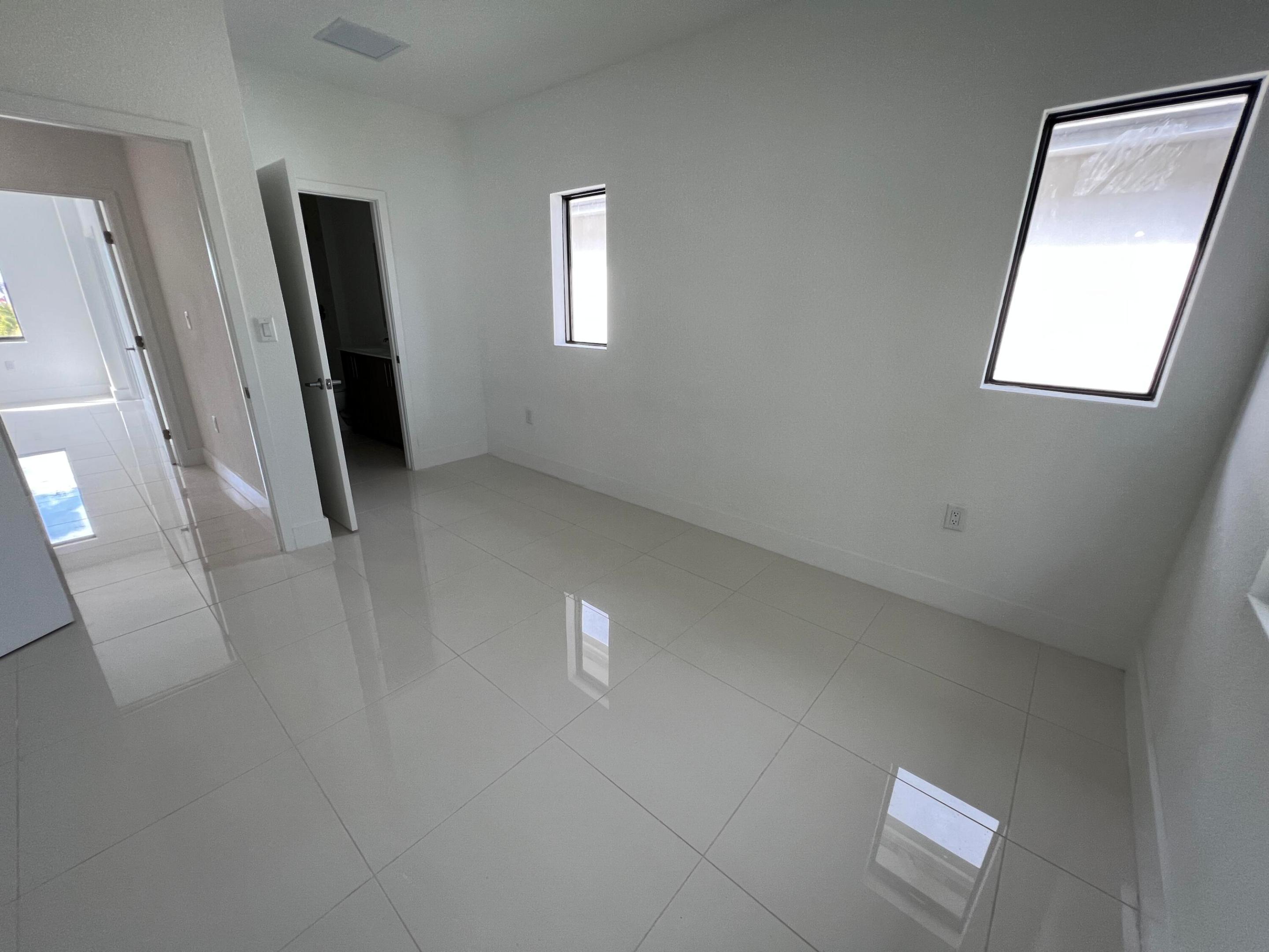 205 NW 12th, Florida City FL 33034