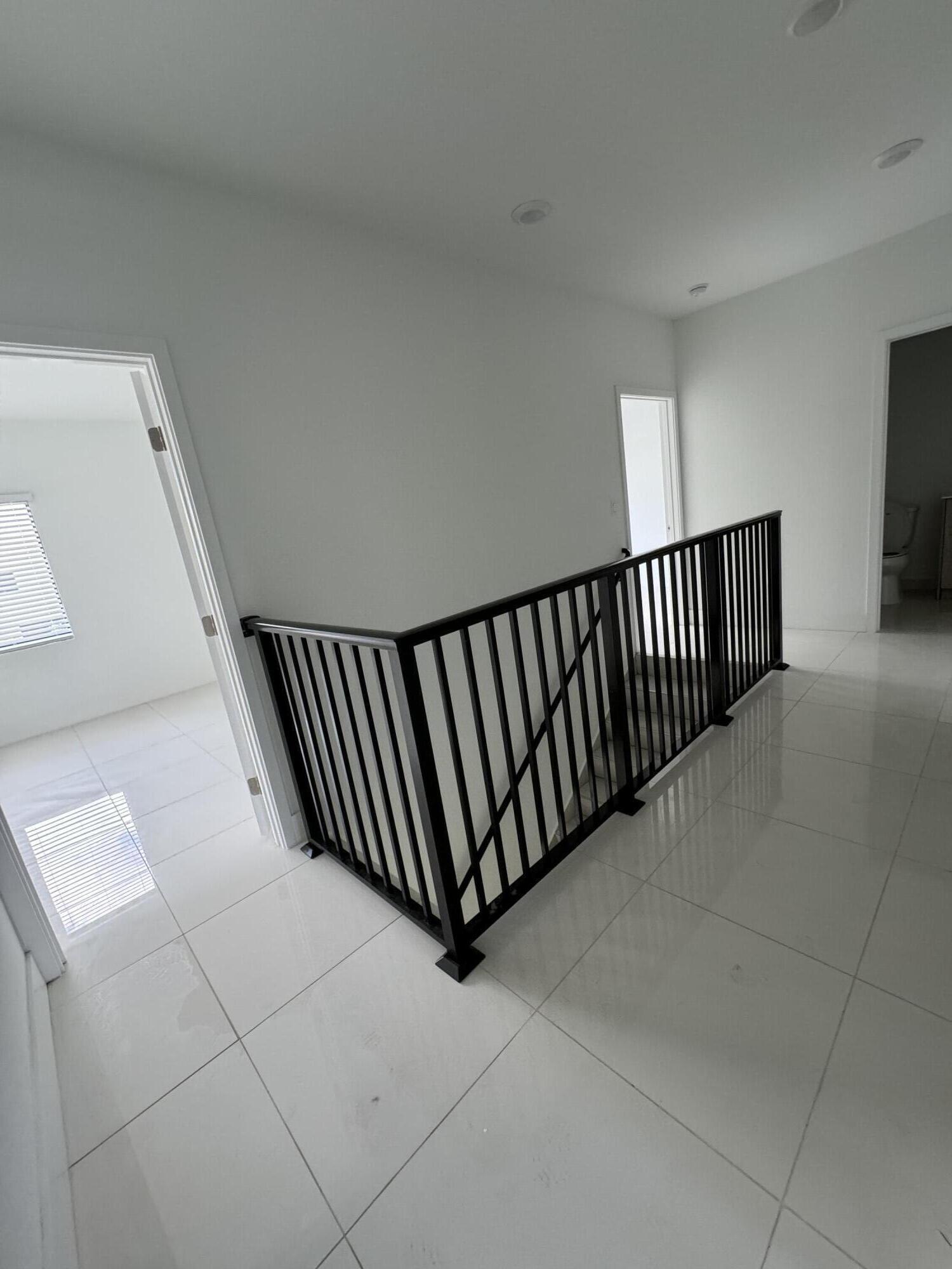 205 NW 12th, Florida City FL 33034