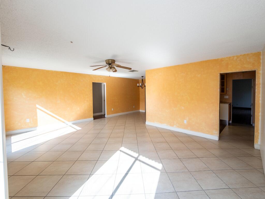 6717 NW 59th, Tamarac FL 33321