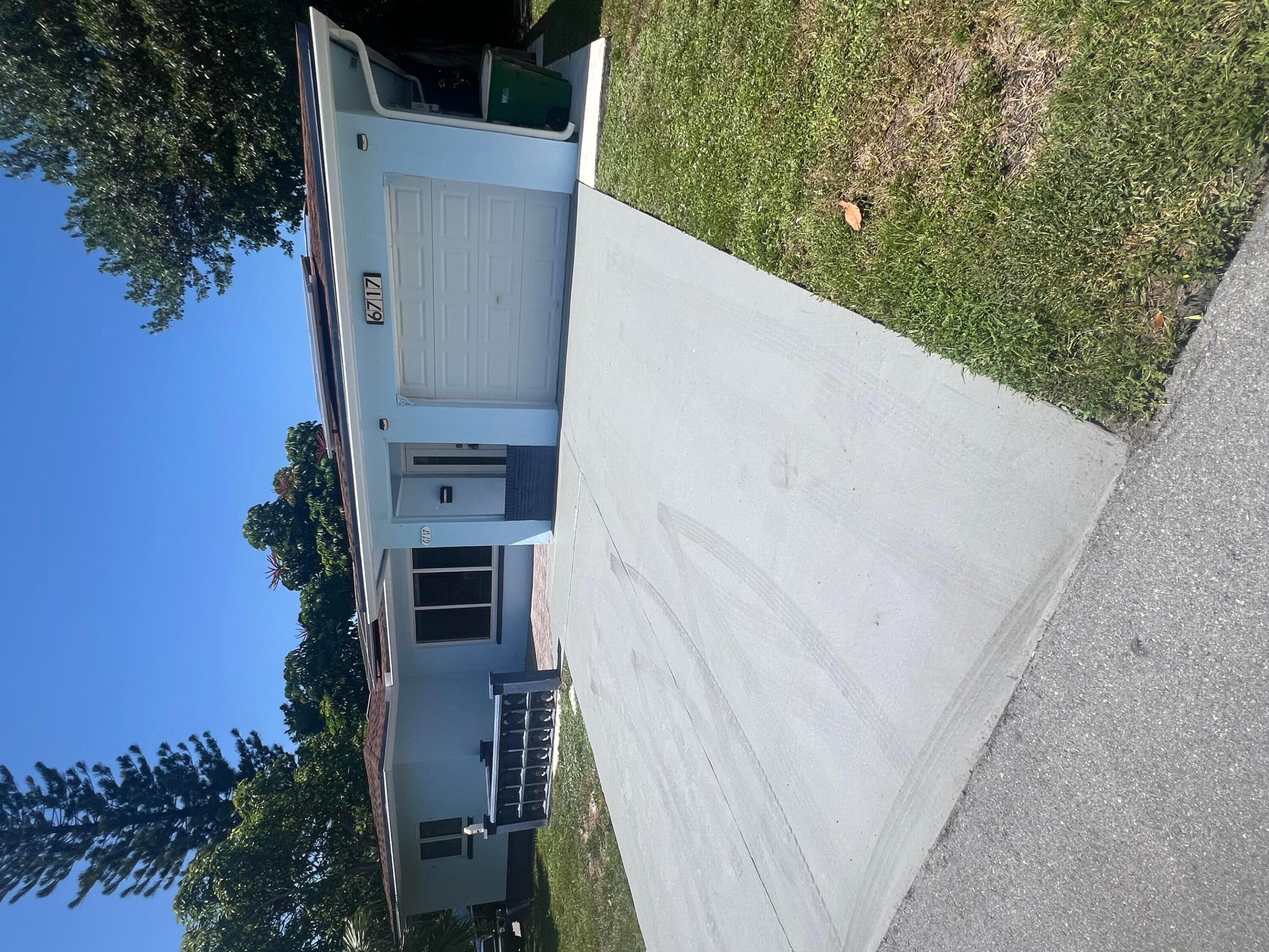 6717 NW 59th, Tamarac FL 33321