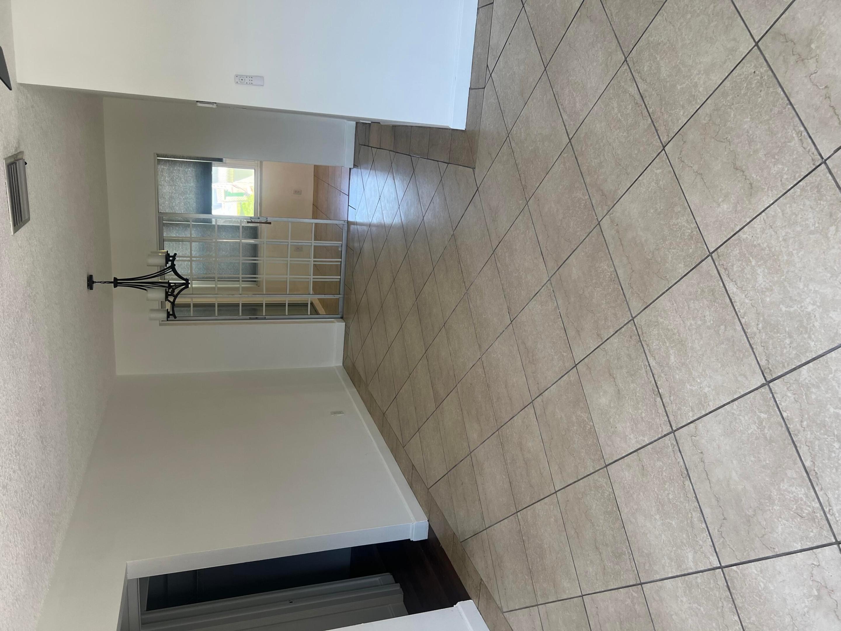 6717 NW 59th, Tamarac FL 33321