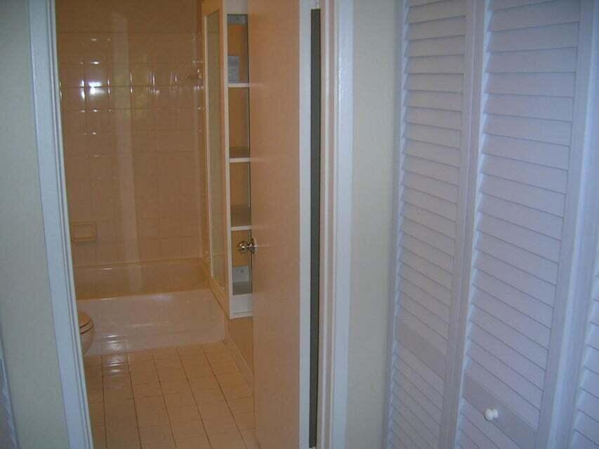 111 Yacht Club #305, Hypoluxo FL 33462
