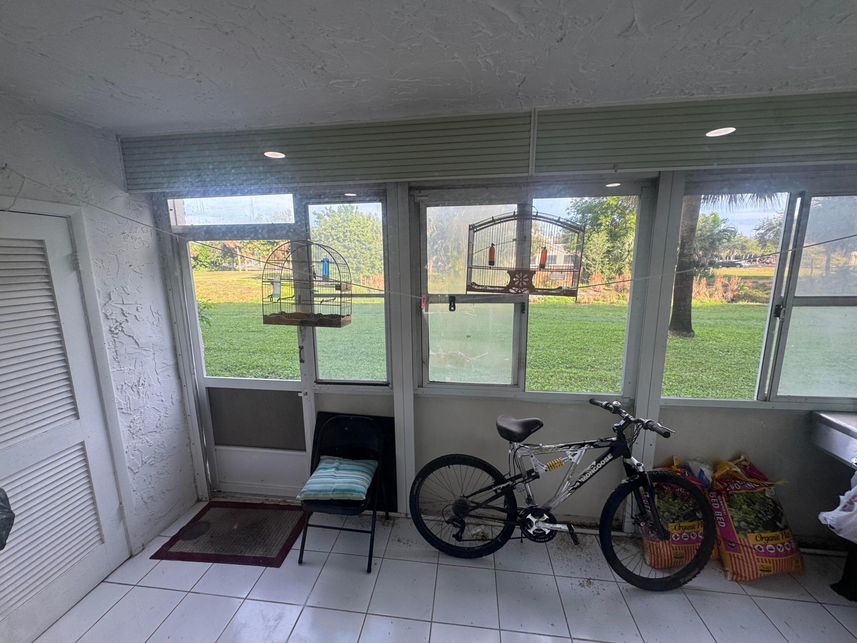 725 Lori #107, Palm Springs FL 33461
