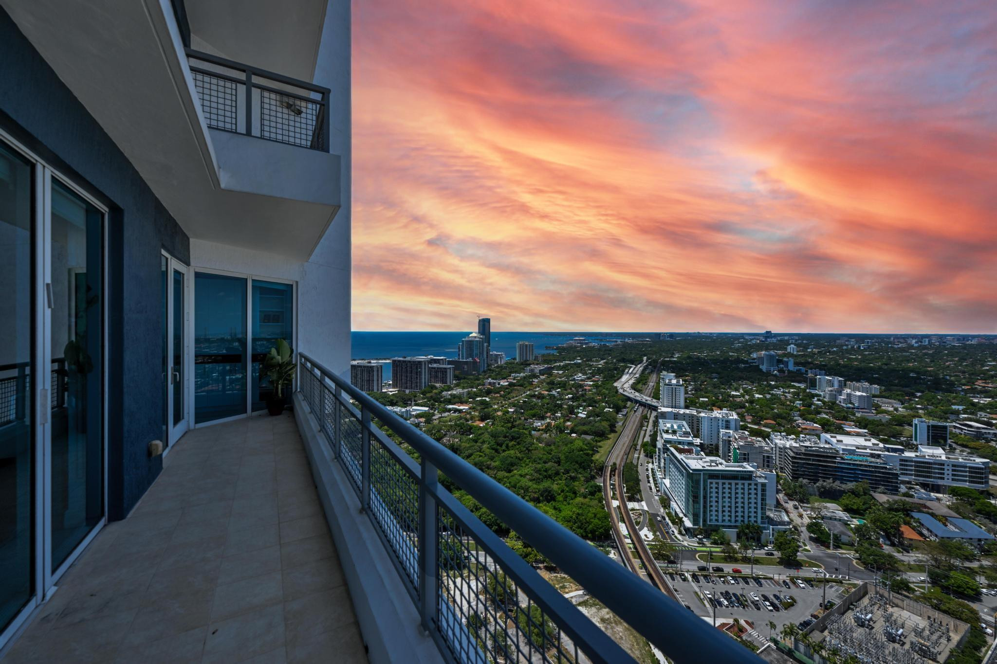 60 SW 13th #4013, Miami FL 33130