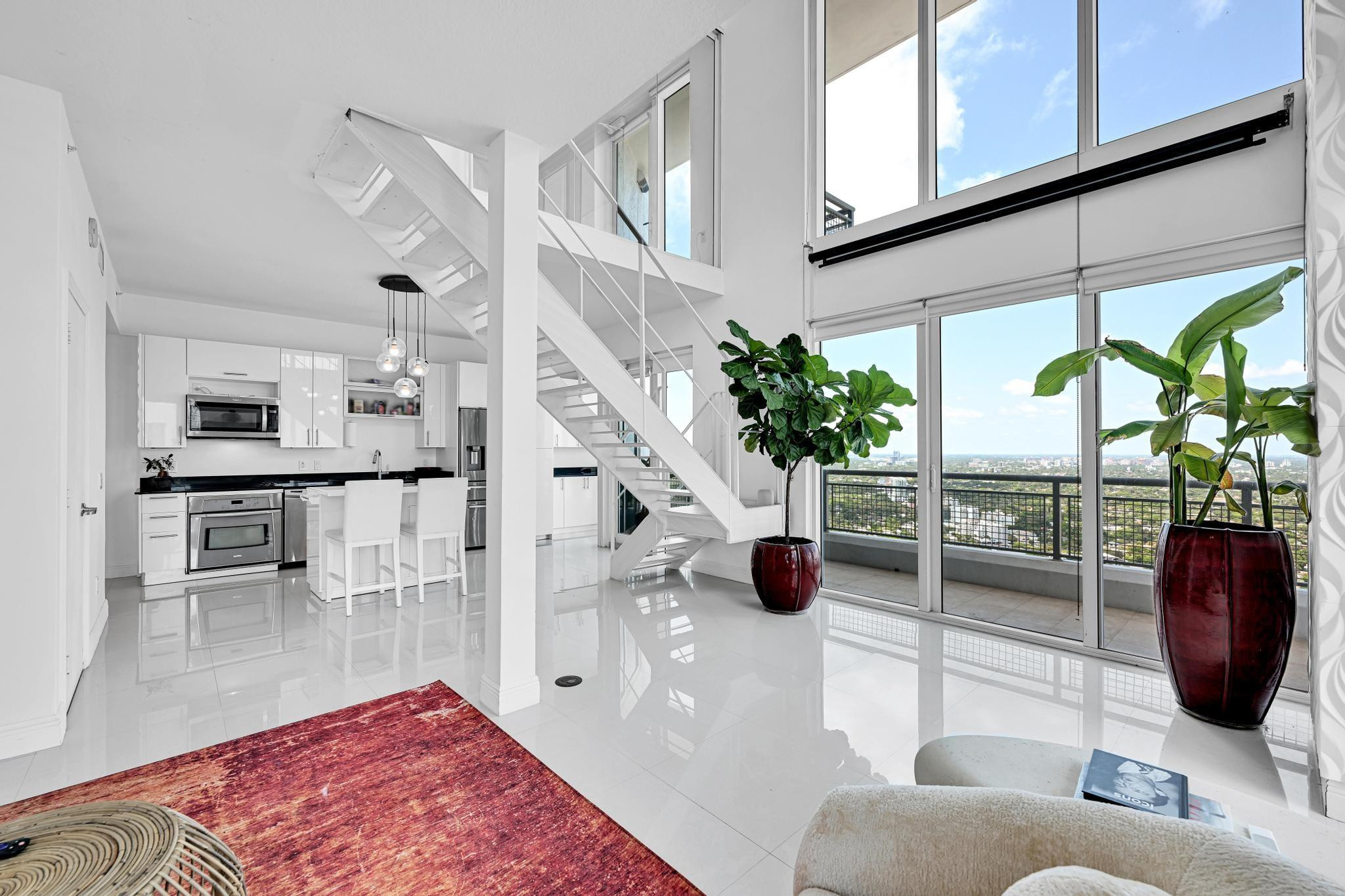 60 SW 13th #4013, Miami FL 33130