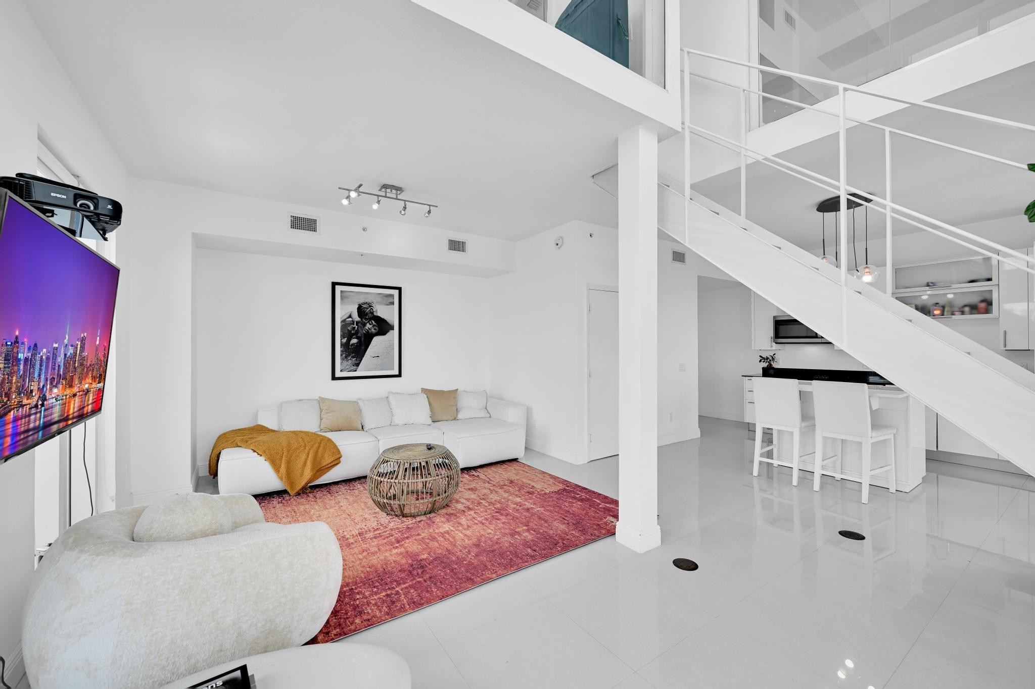 60 SW 13th #4013, Miami FL 33130
