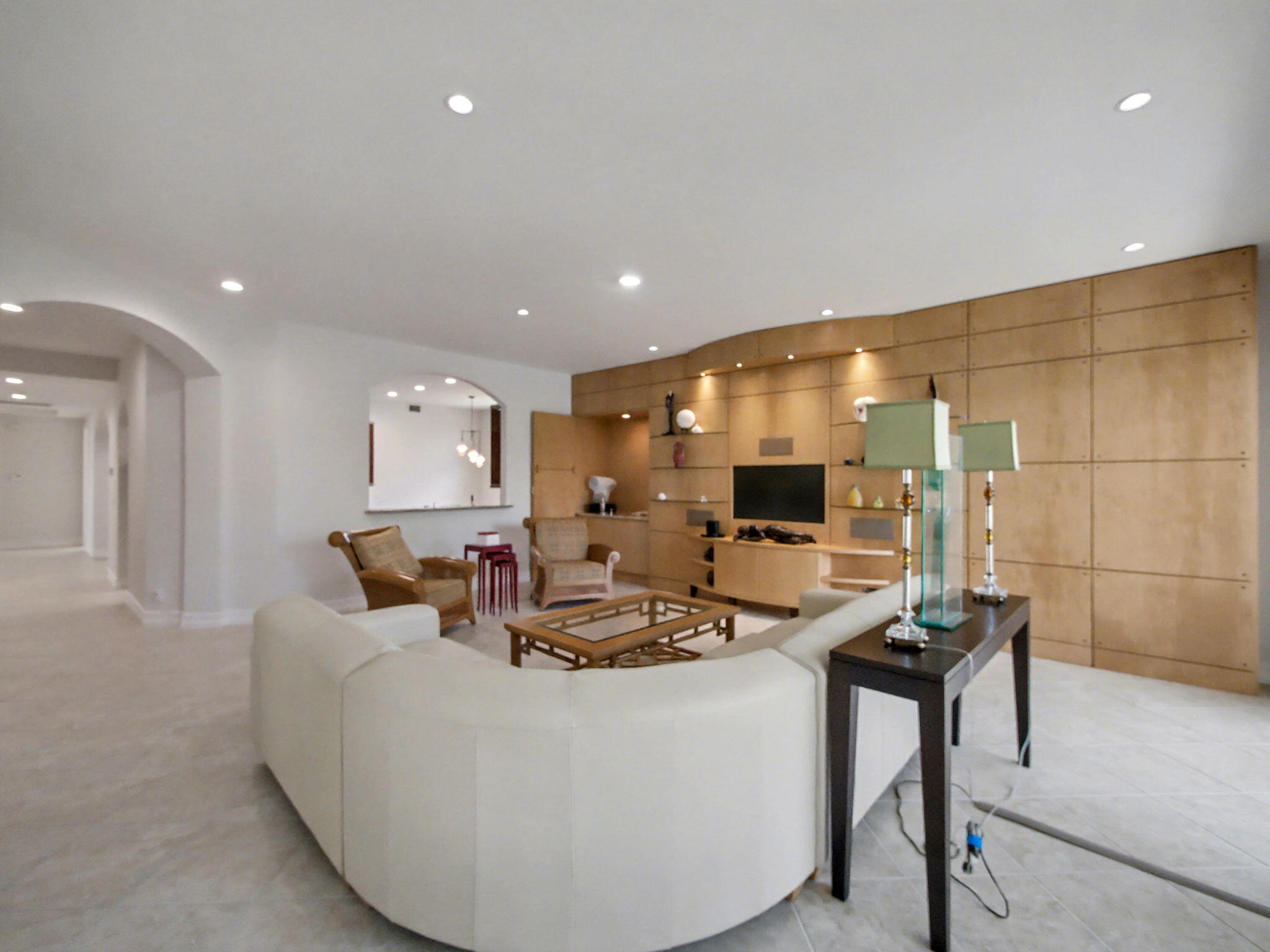 123 Palm Bay #A, Palm Beach Gardens FL 33418