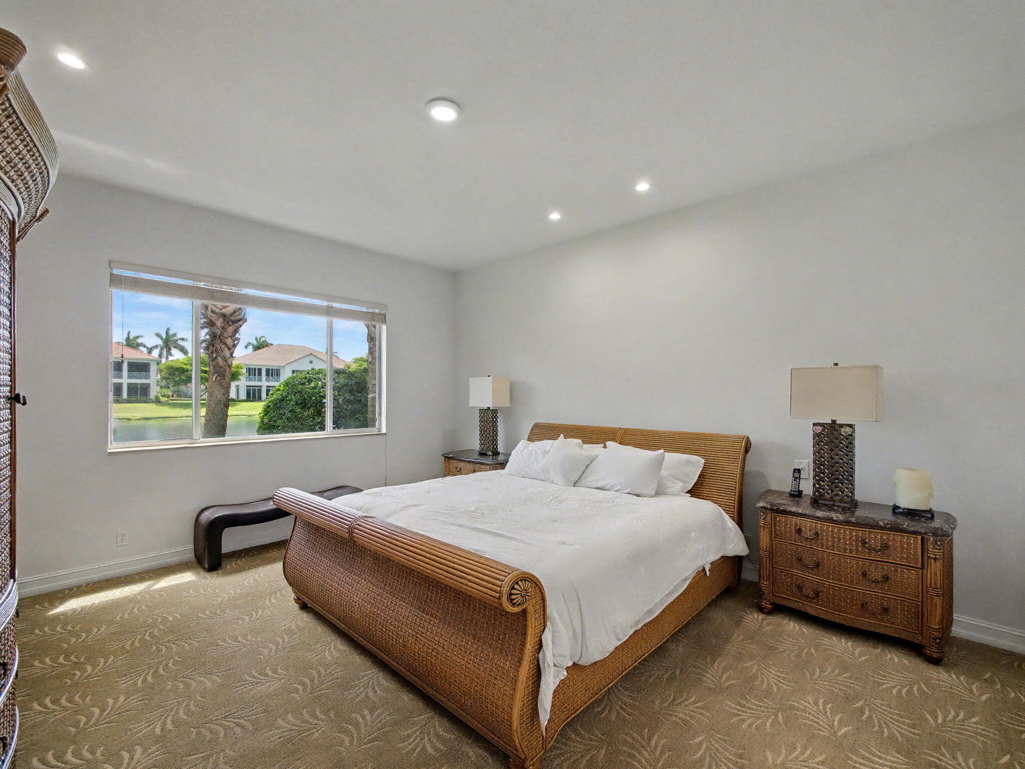 123 Palm Bay #A, Palm Beach Gardens FL 33418