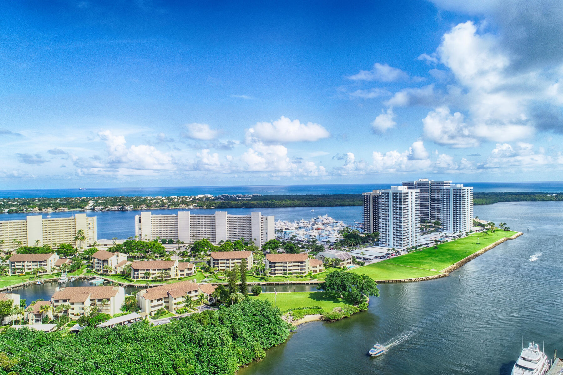 100 Lakeshore #754, North Palm Beach FL 33408