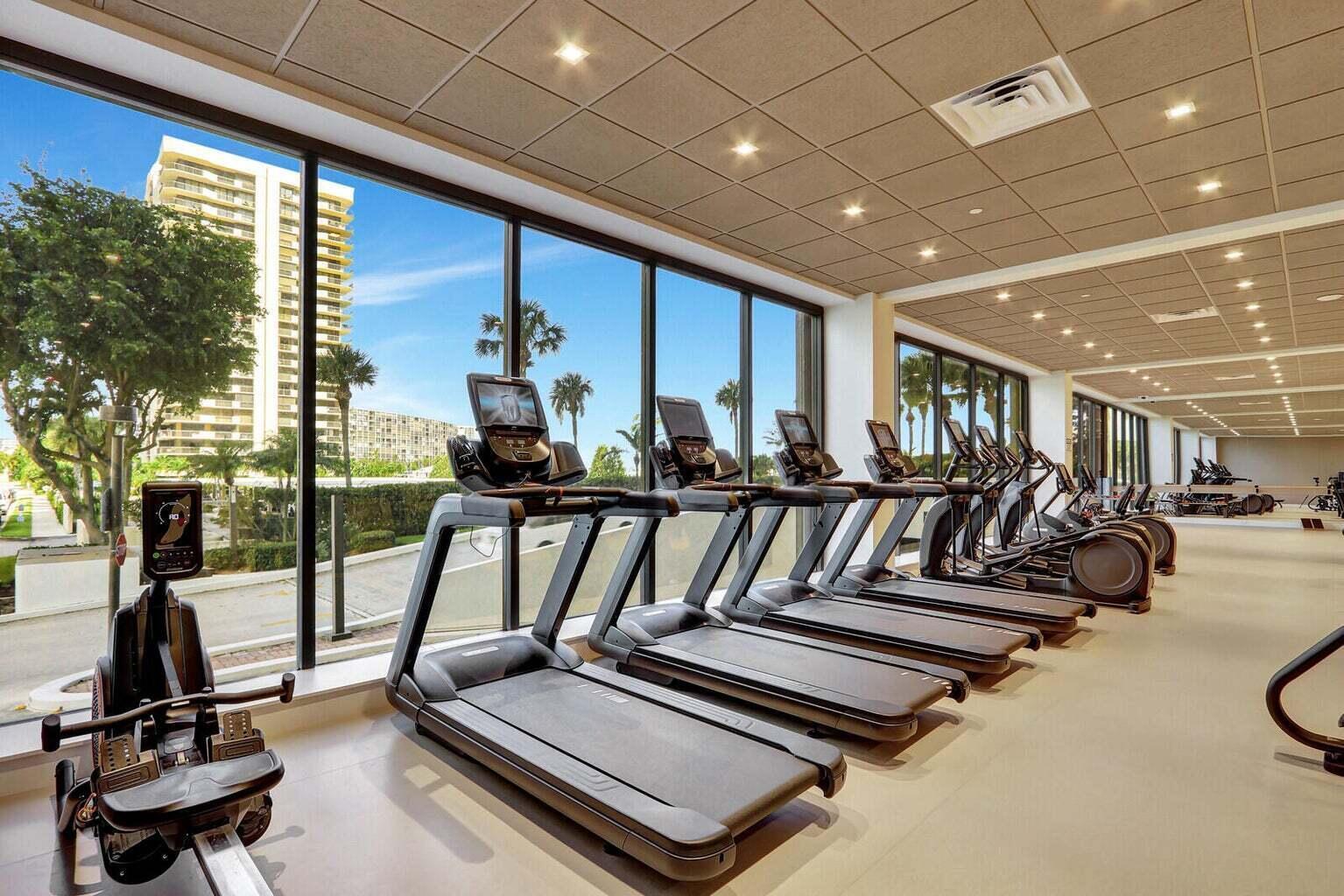 100 Lakeshore #754, North Palm Beach FL 33408