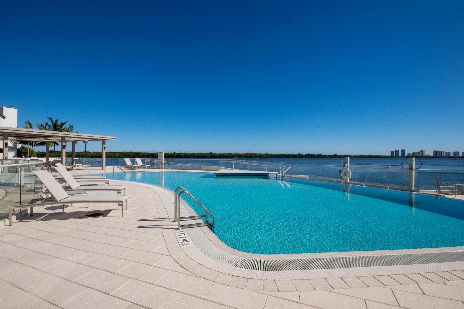 100 Lakeshore #754, North Palm Beach FL 33408