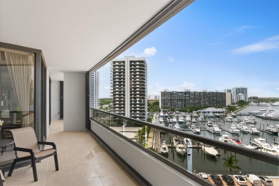 100 Lakeshore #754, North Palm Beach FL 33408