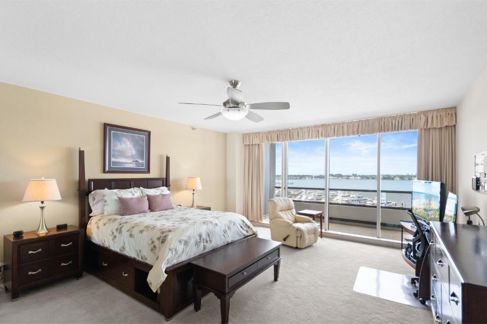 100 Lakeshore #754, North Palm Beach FL 33408