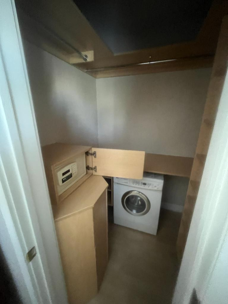 924 SE 2nd #20, Fort Lauderdale FL 33301