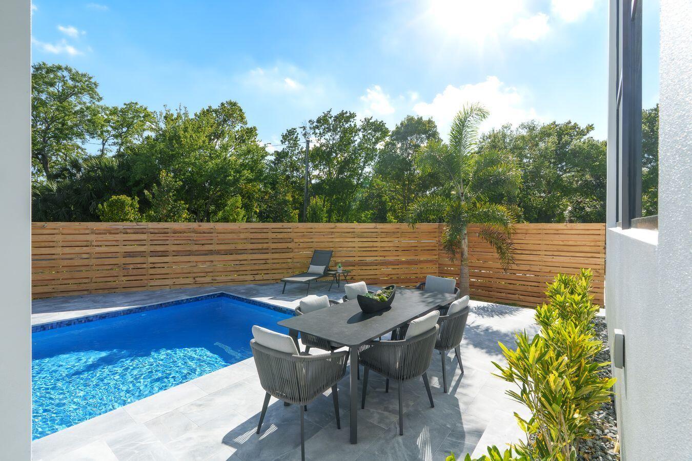 719 SW 11th, Fort Lauderdale FL 33315