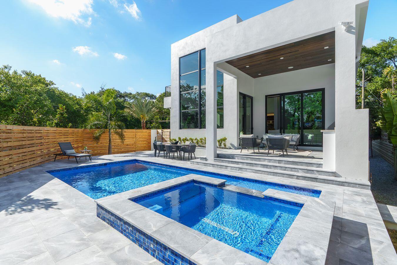 719 SW 11th, Fort Lauderdale FL 33315