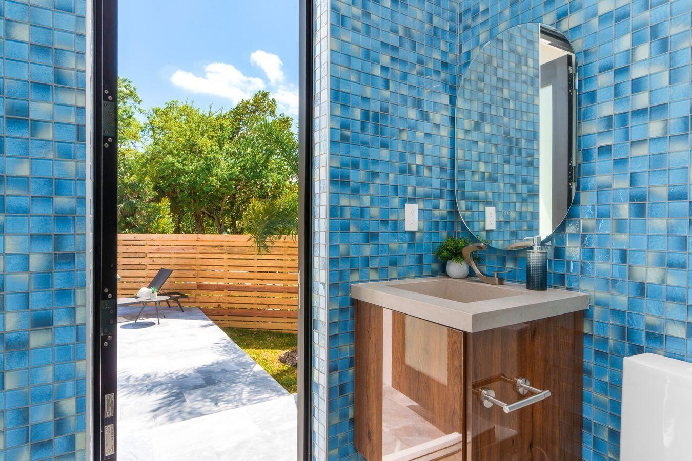 719 SW 11th, Fort Lauderdale FL 33315