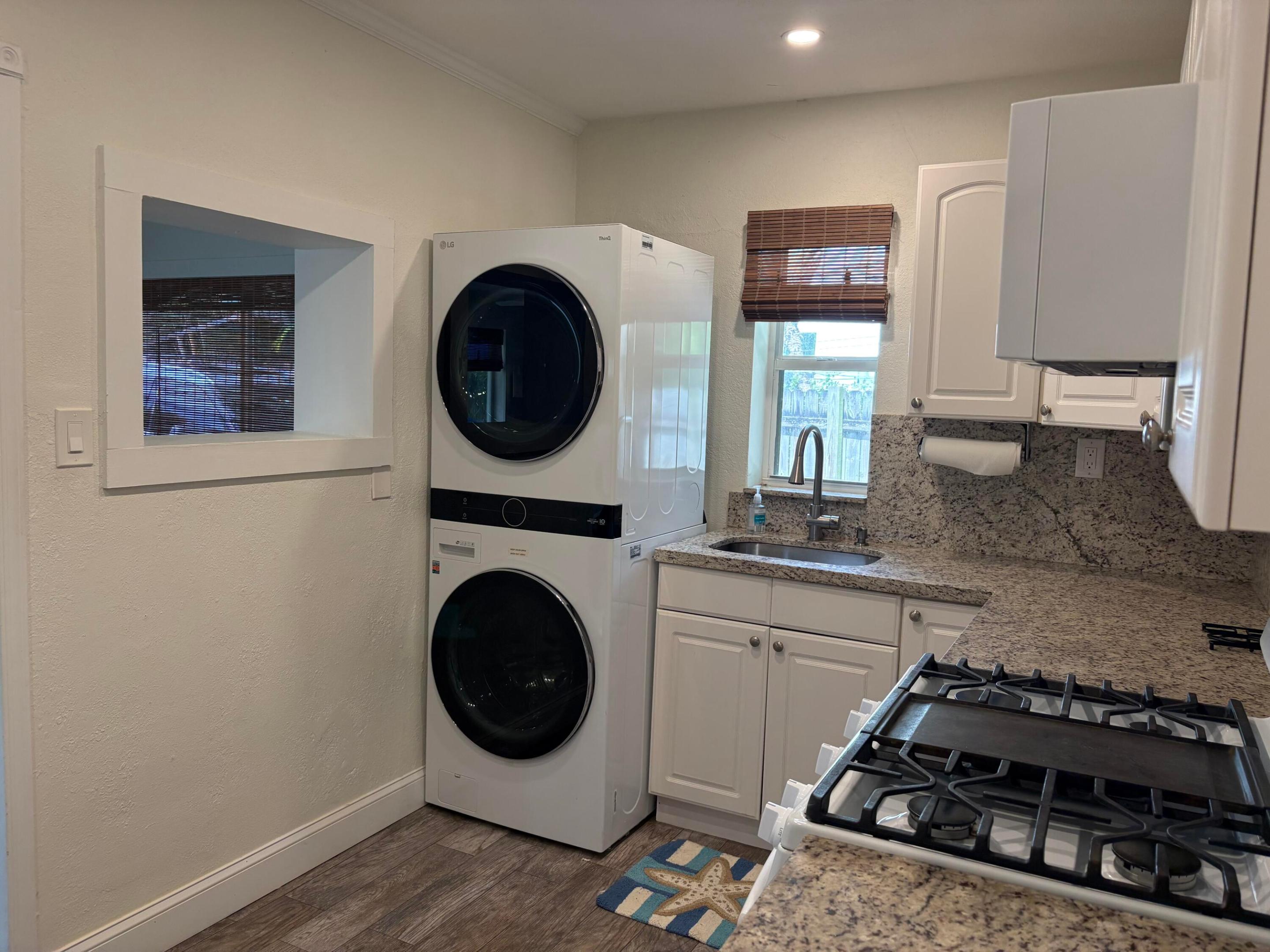 501 SW 11th #R, Fort Lauderdale FL 33315