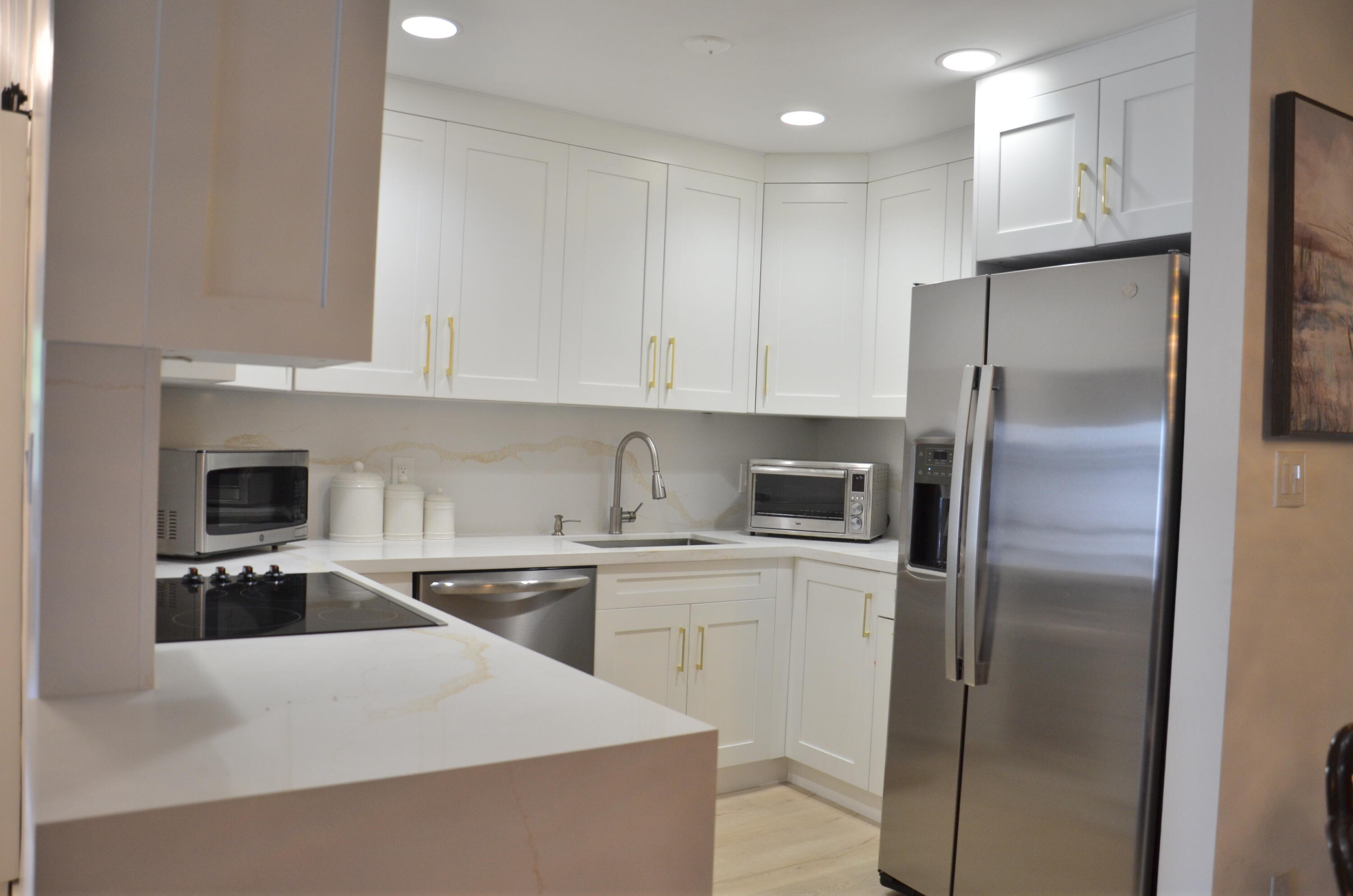 6367 Bay Club #3, Fort Lauderdale FL 33308
