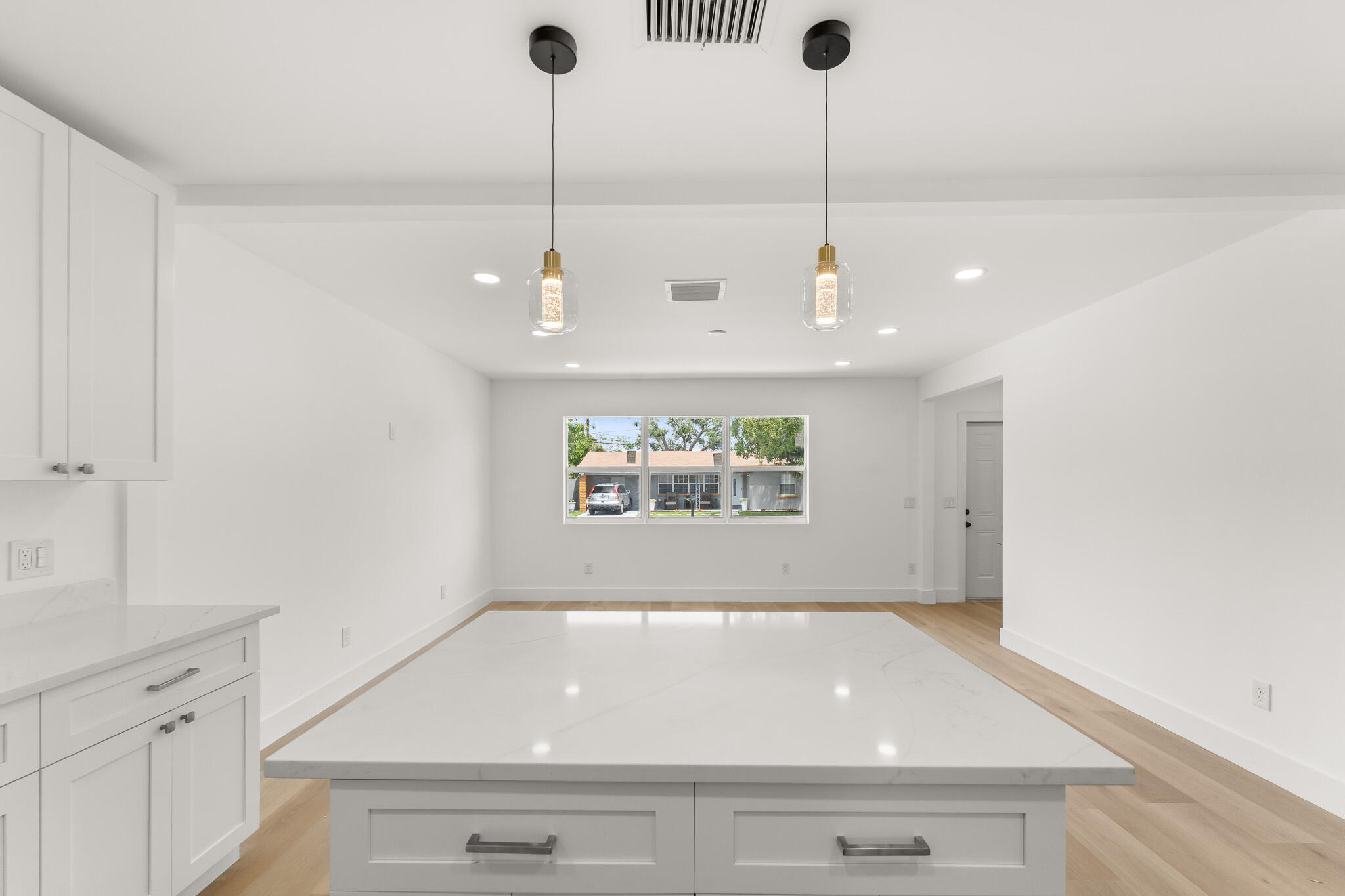 111 W 35th, Riviera Beach FL 33404
