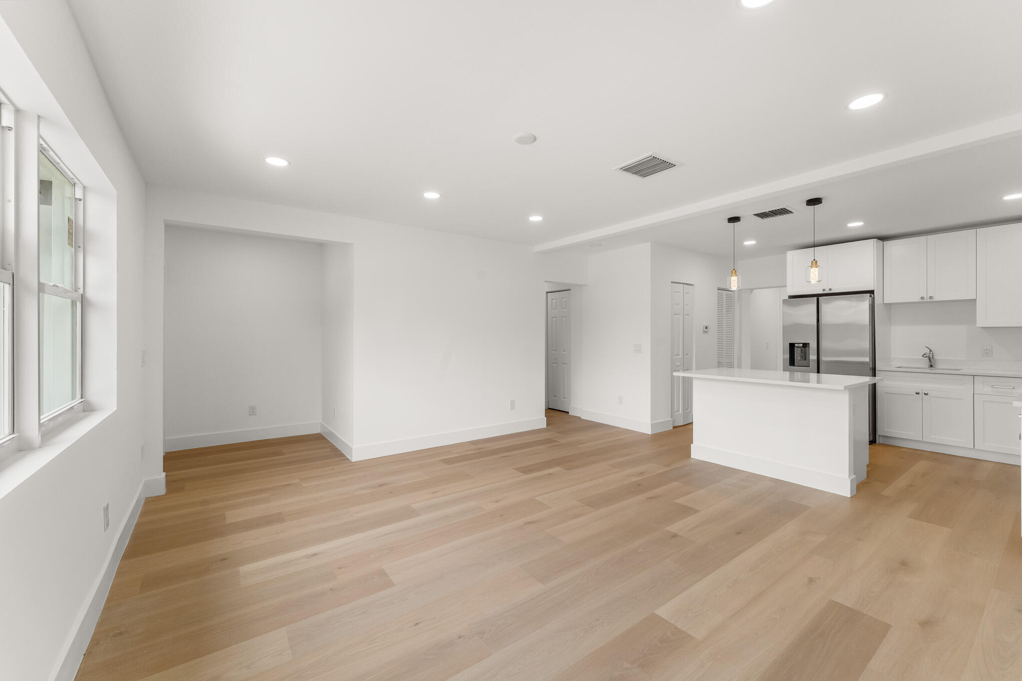 111 W 35th, Riviera Beach FL 33404