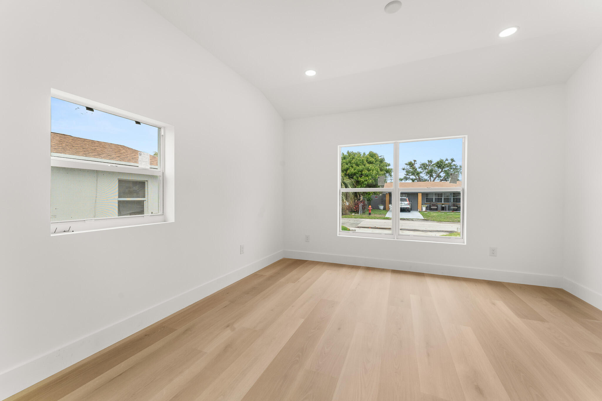 111 W 35th, Riviera Beach FL 33404