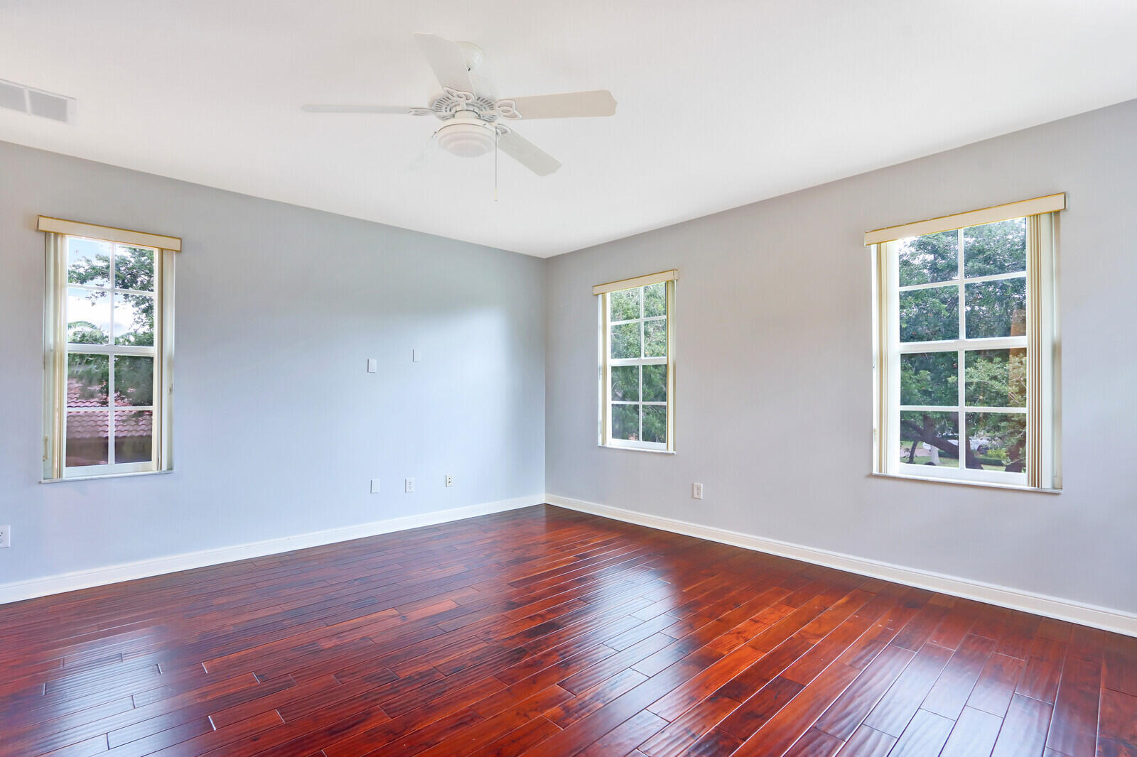 1904 Flower, Palm Beach Gardens FL 33410