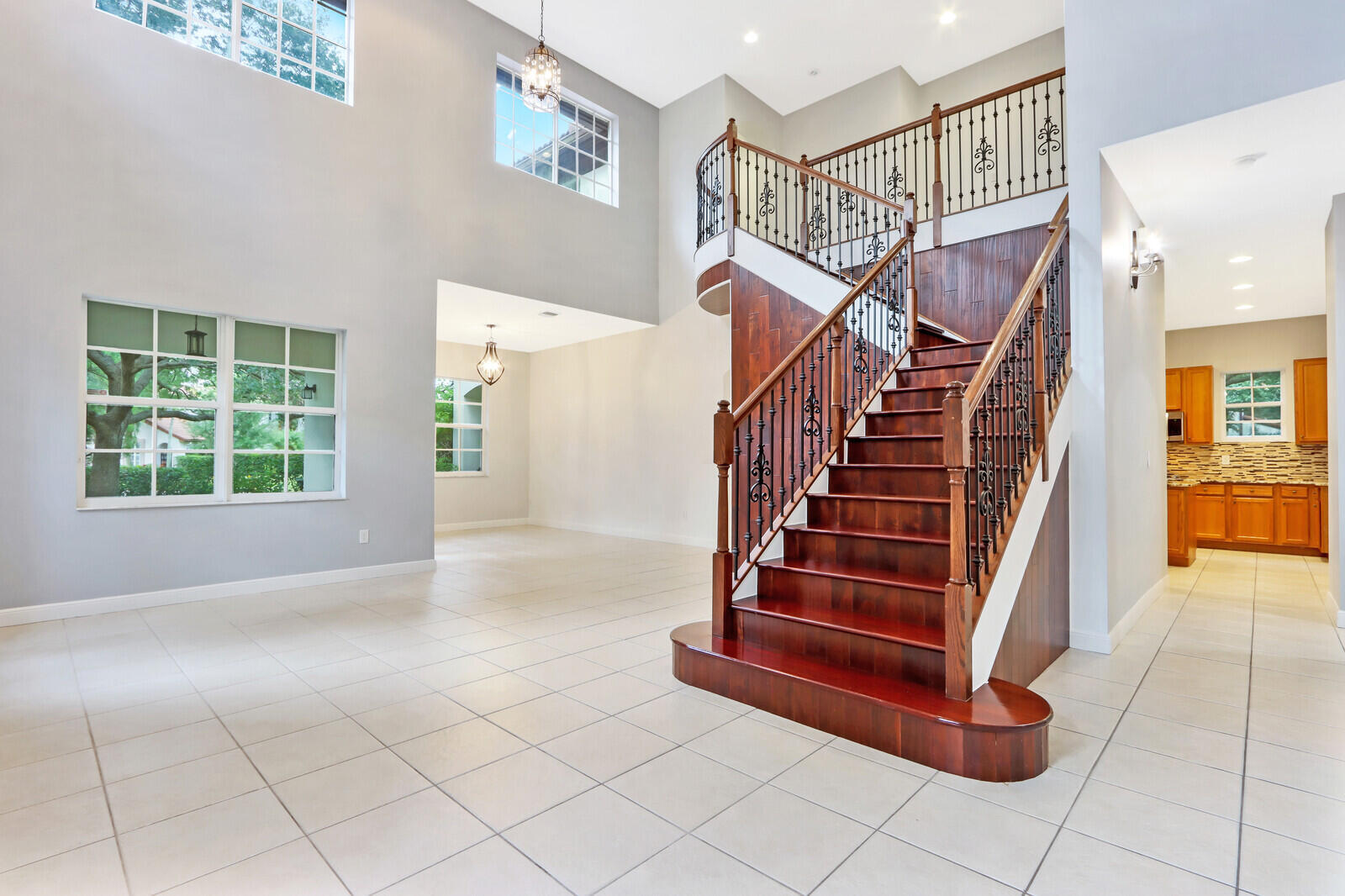 1904 Flower, Palm Beach Gardens FL 33410