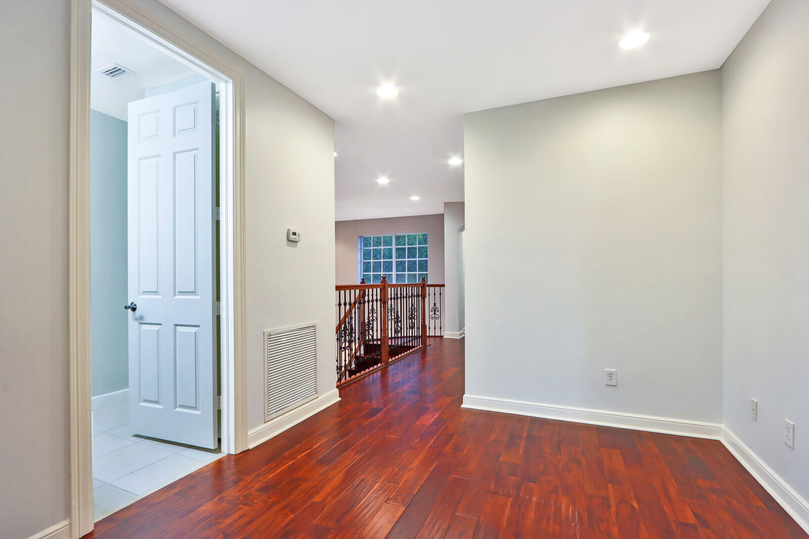 1904 Flower, Palm Beach Gardens FL 33410