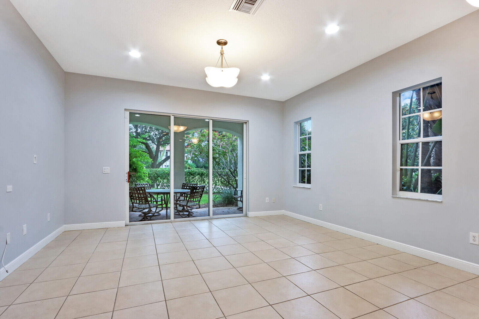1904 Flower, Palm Beach Gardens FL 33410